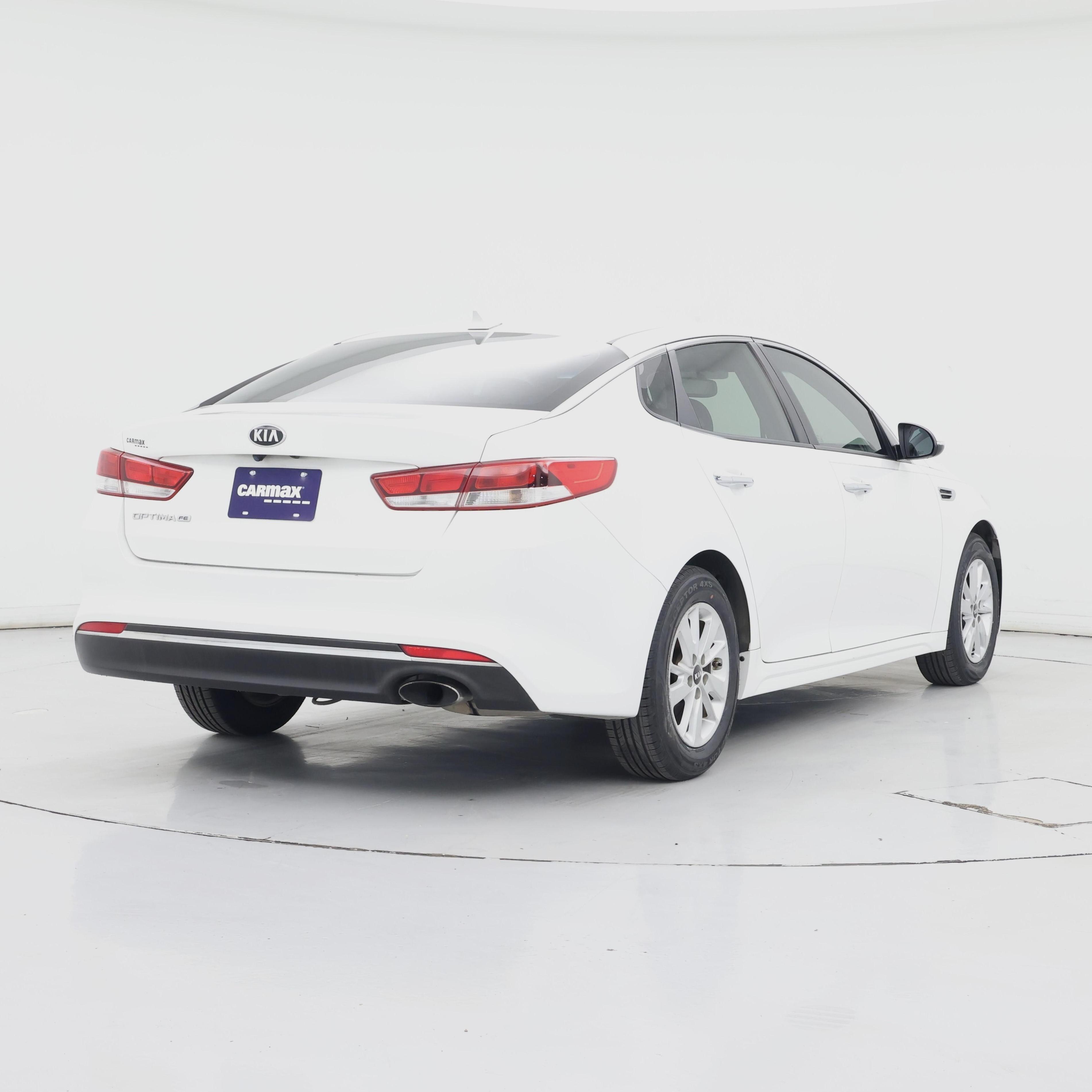 Thumbnail: 2016 Kia Optima - 8