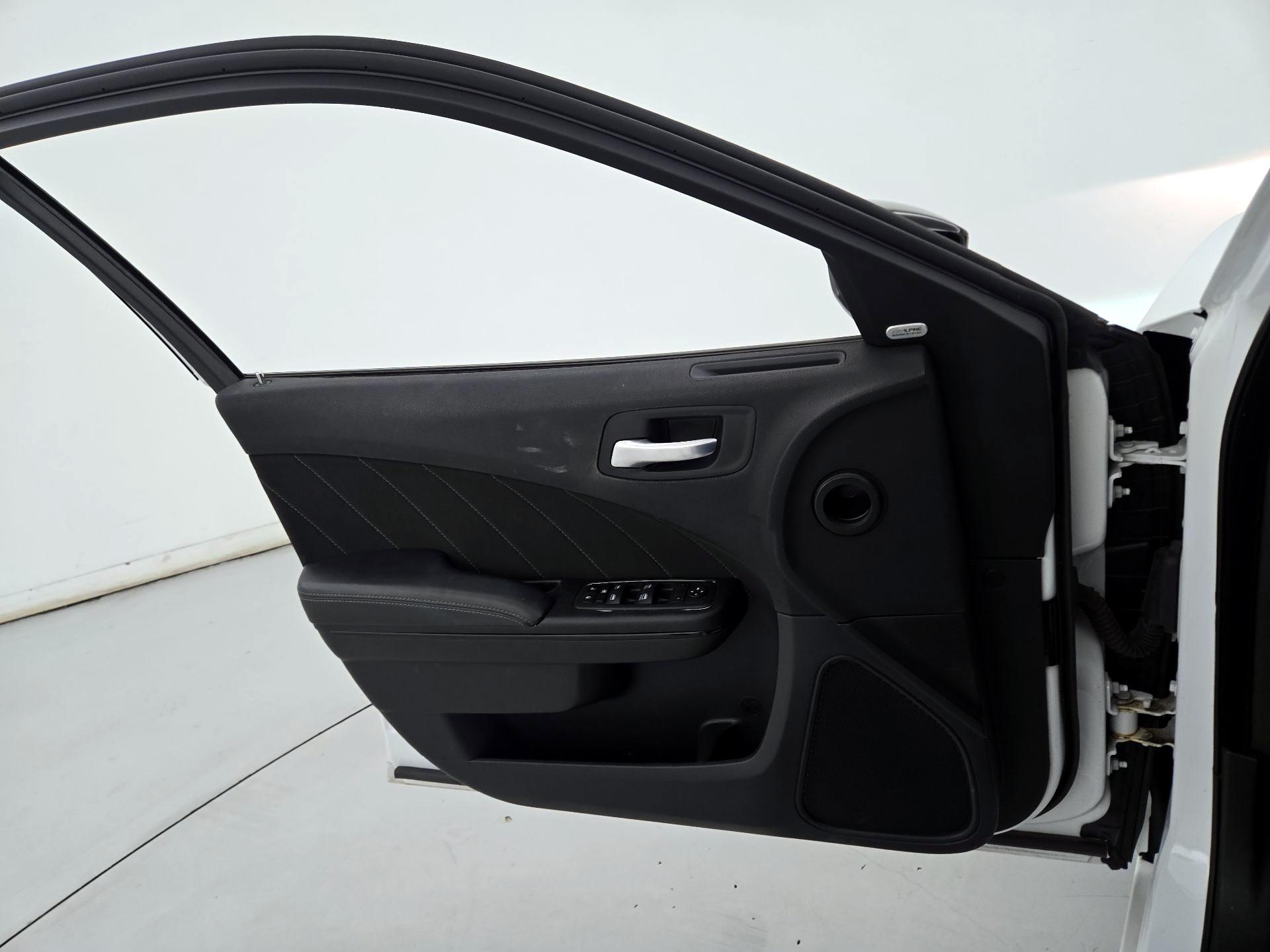 Thumbnail: 2022 Dodge Charger - 12