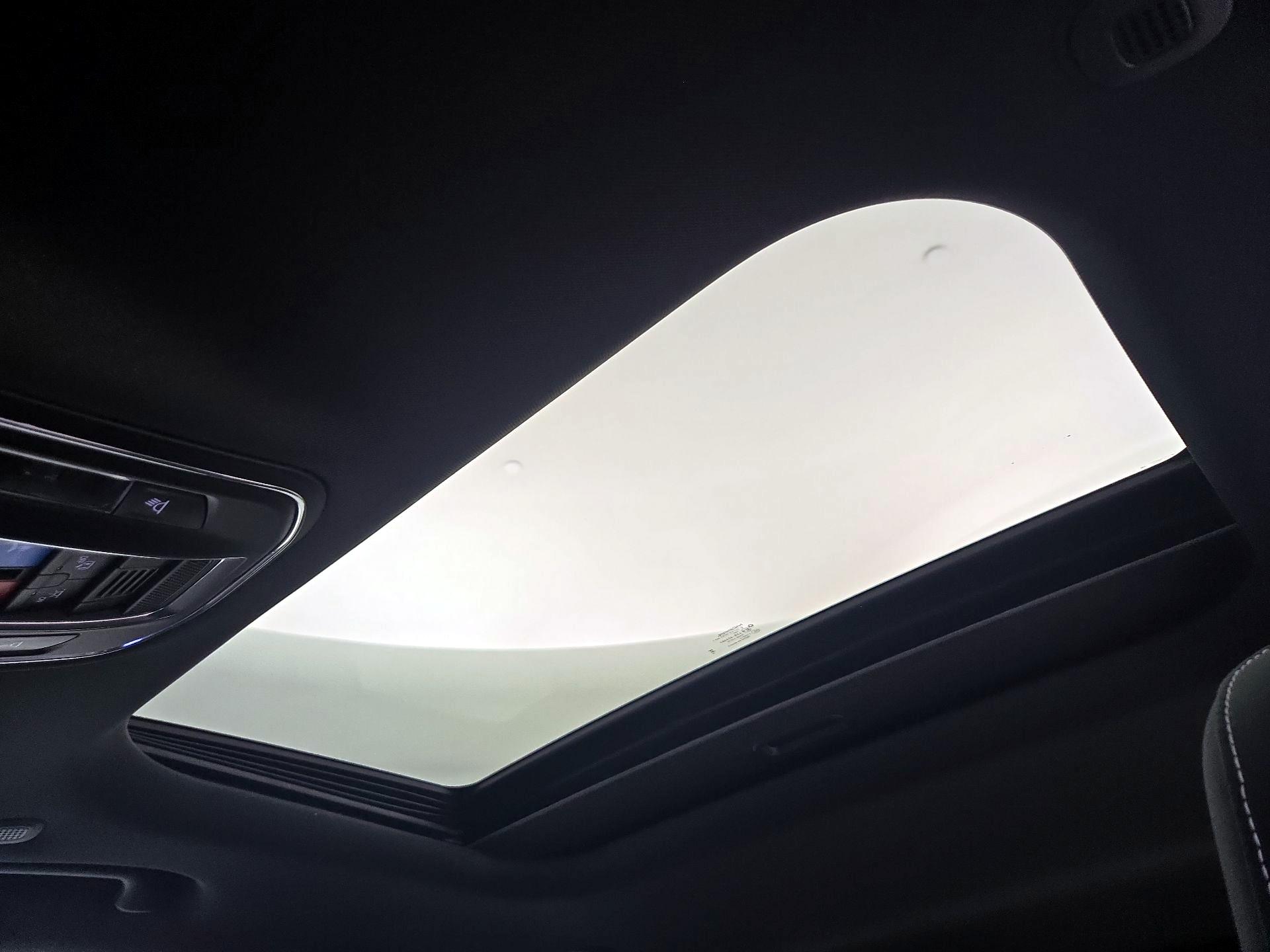 Thumbnail: 2024 Jeep Grand Cherokee - 19