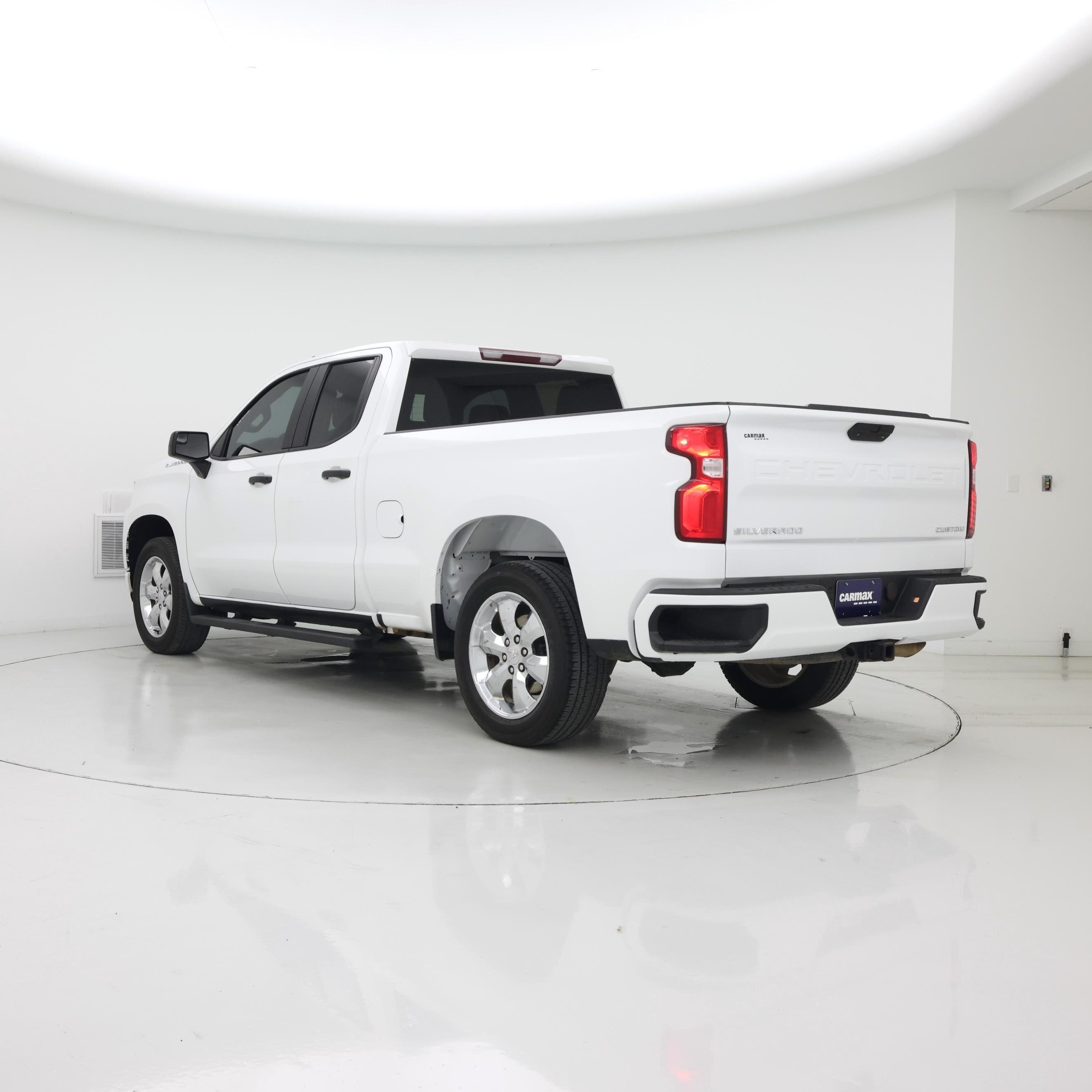 Thumbnail: 2021 Chevrolet Silverado 1500 - 2
