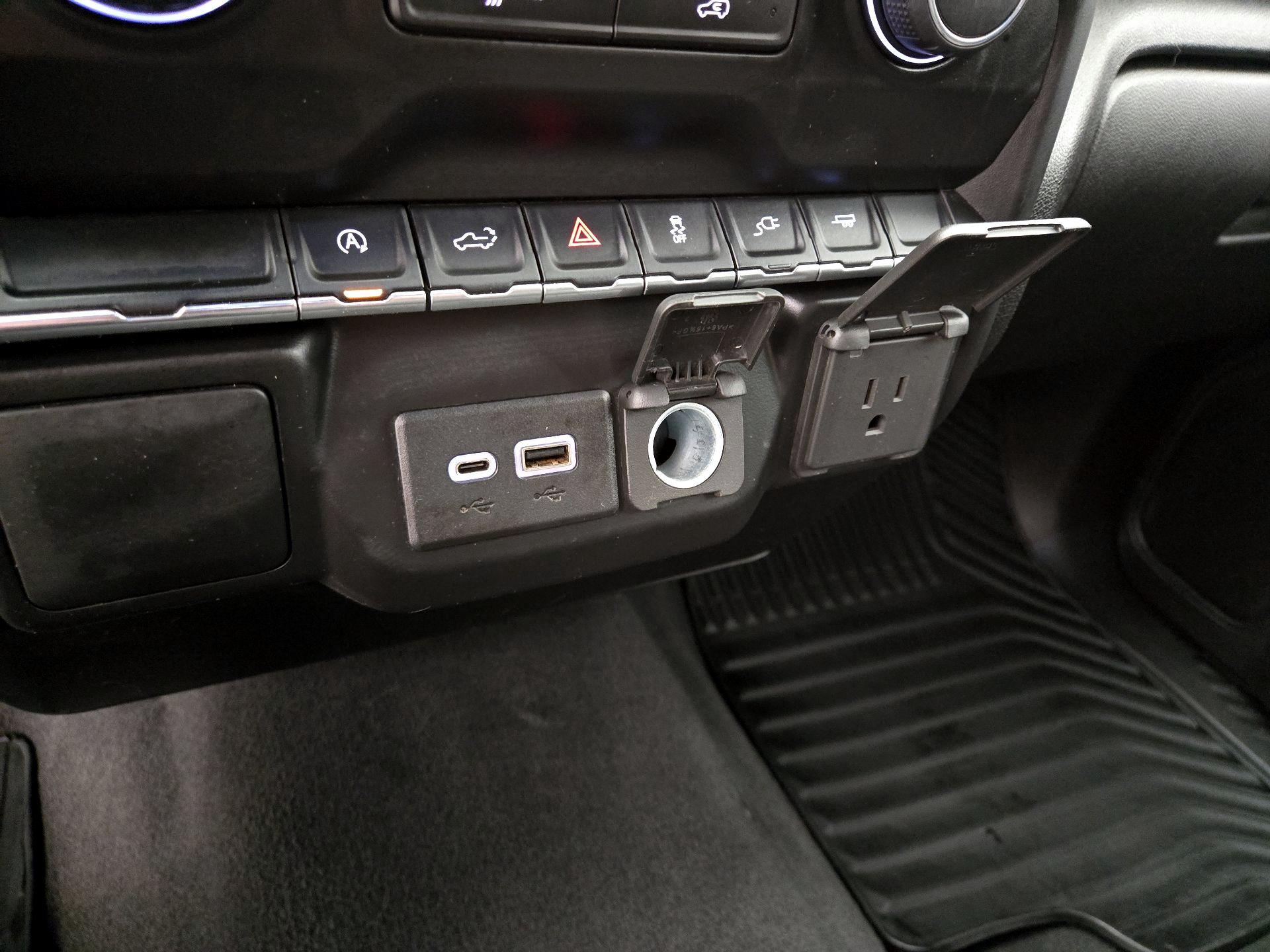 Thumbnail: 2021 Chevrolet Silverado 1500 - 19
