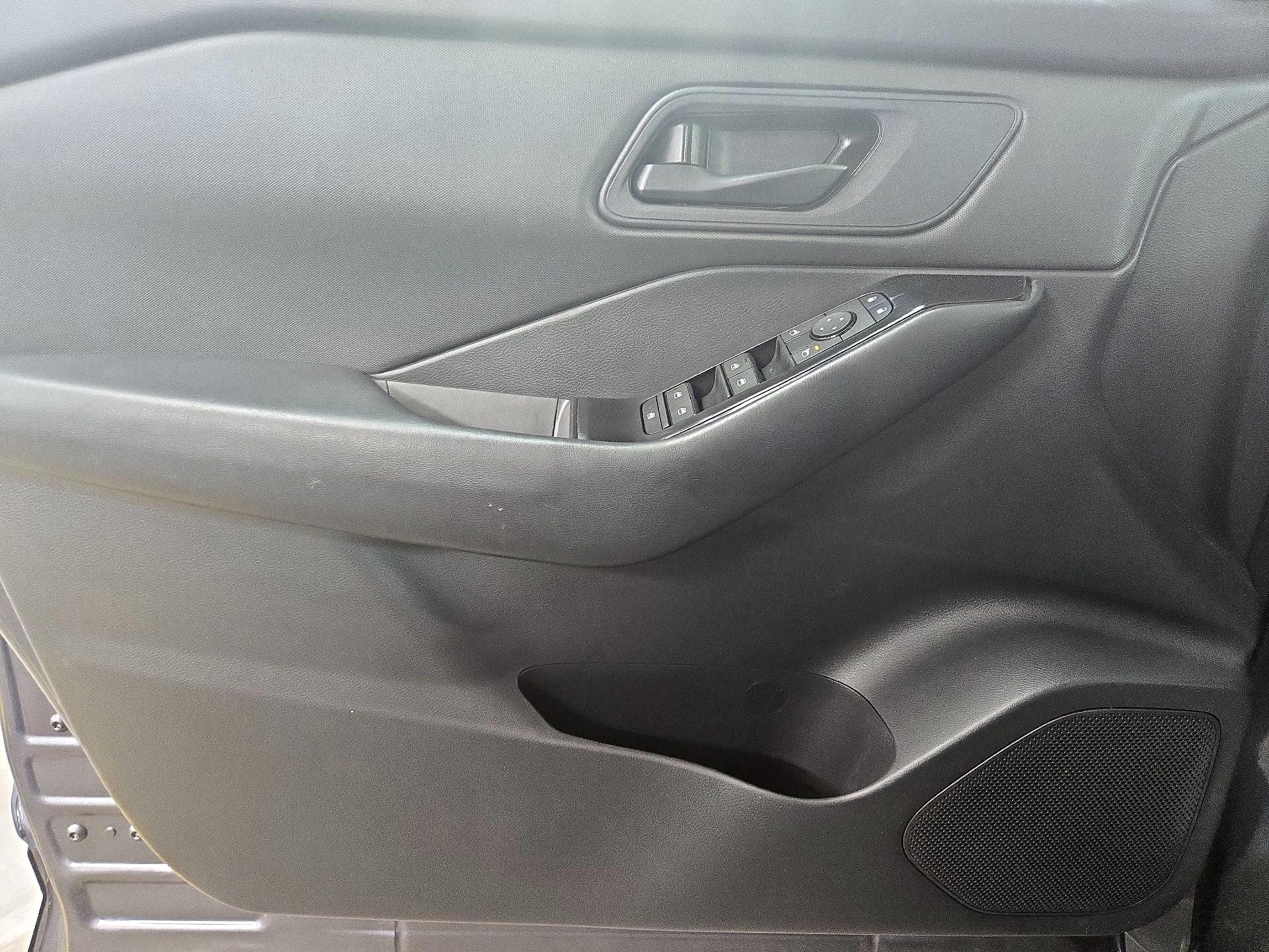 Thumbnail: 2024 Nissan Rogue - 12