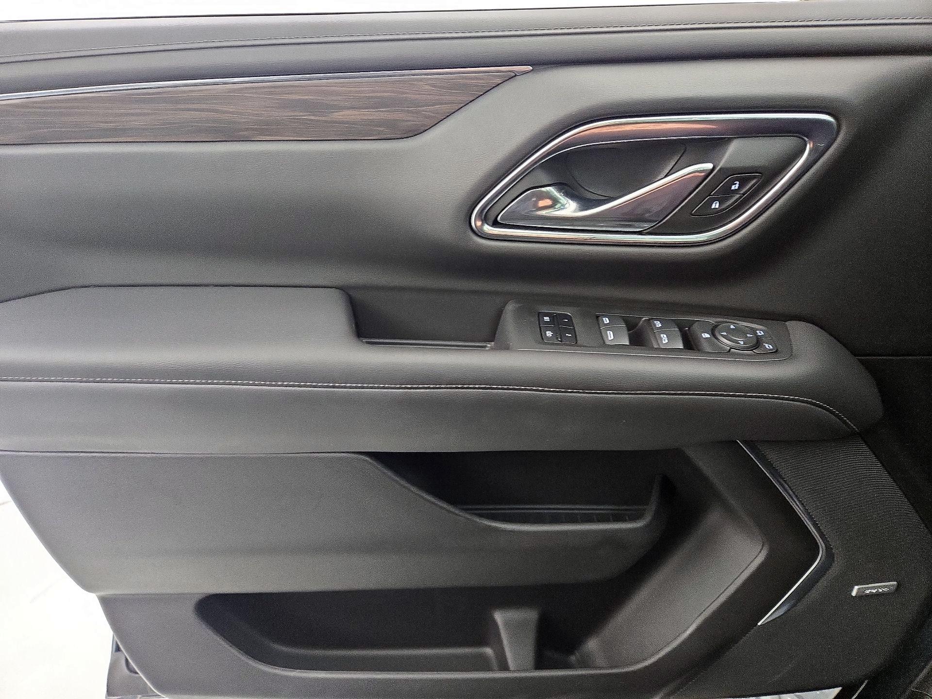 Thumbnail: 2021 Chevrolet Suburban - 12