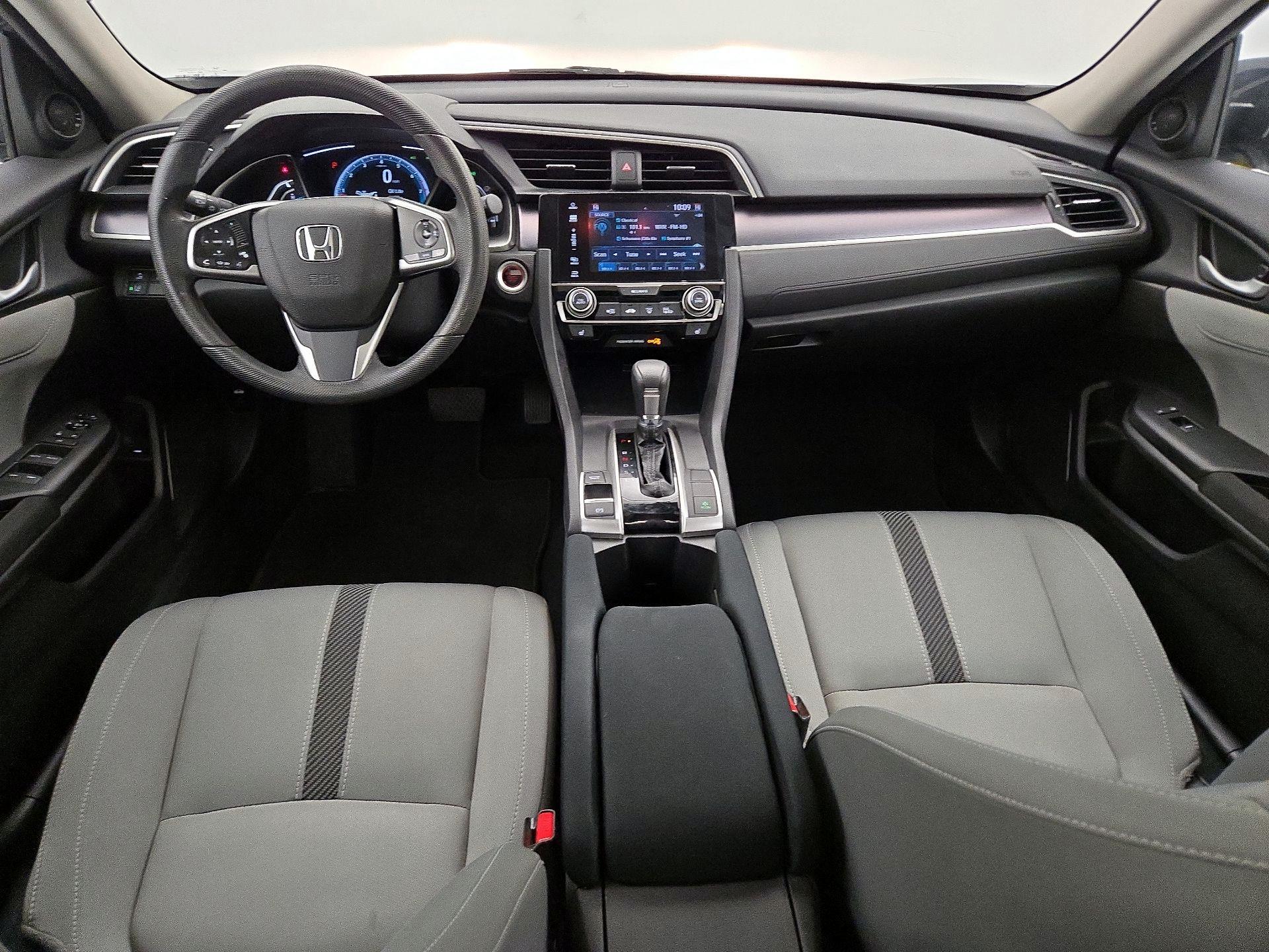 Thumbnail: 2017 Honda Civic - 9