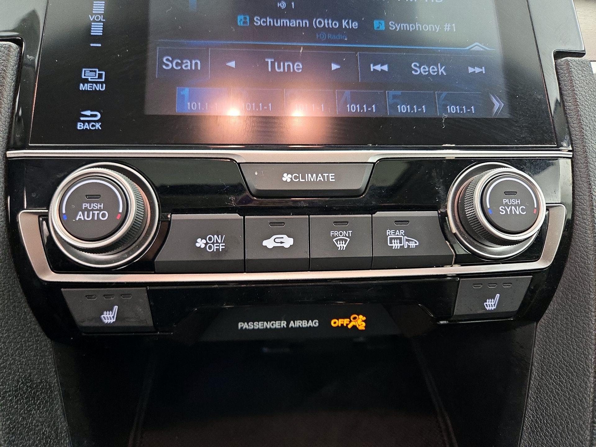 Thumbnail: 2017 Honda Civic - 16