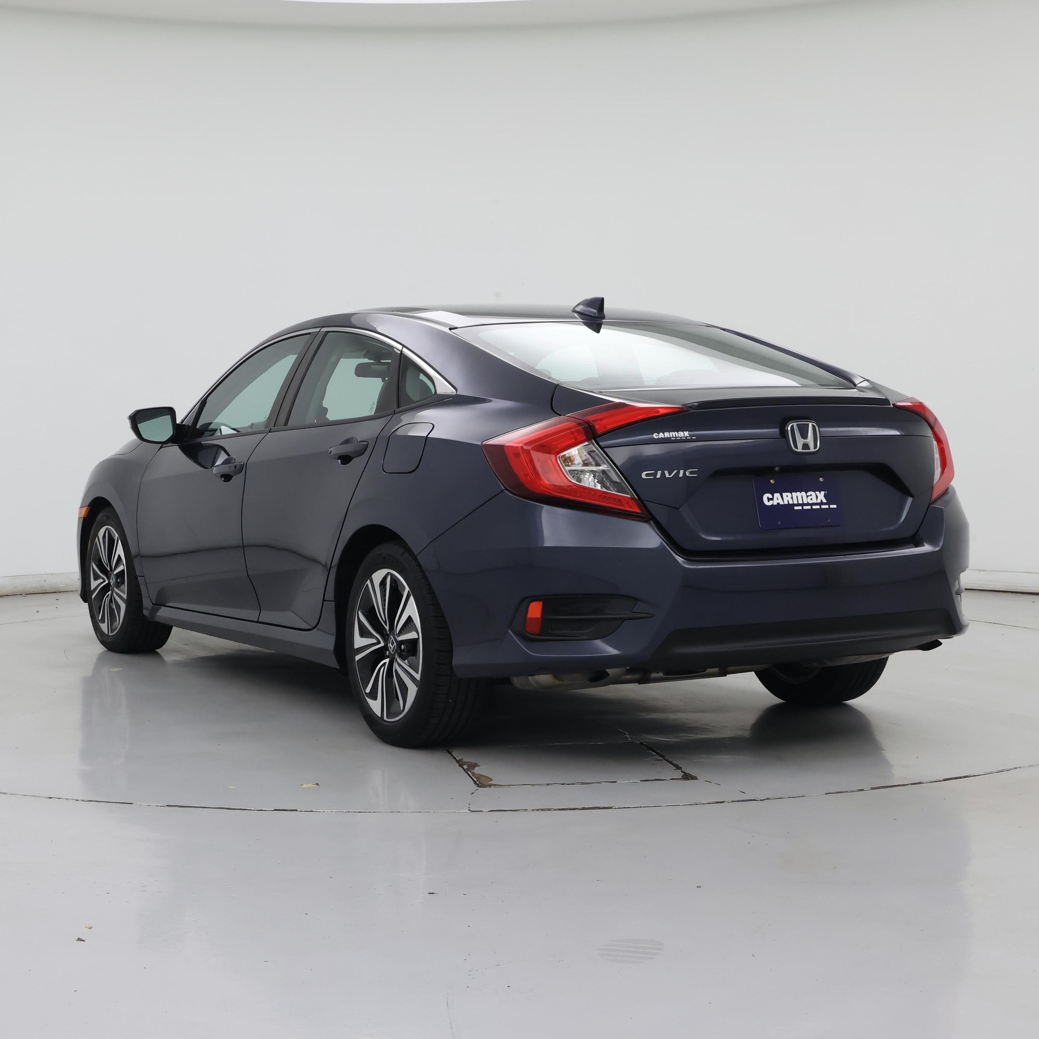 Thumbnail: 2017 Honda Civic - 2