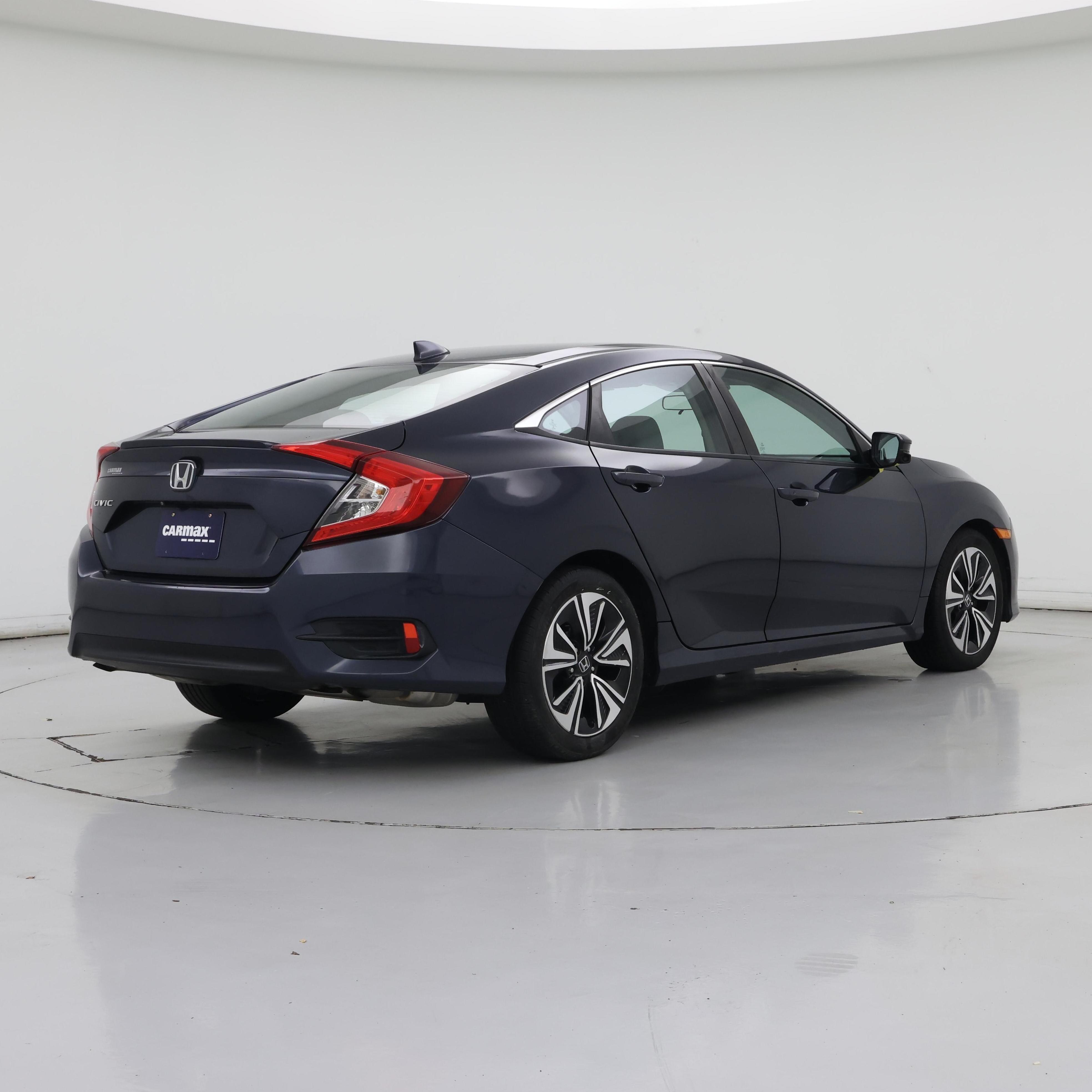 Thumbnail: 2017 Honda Civic - 8