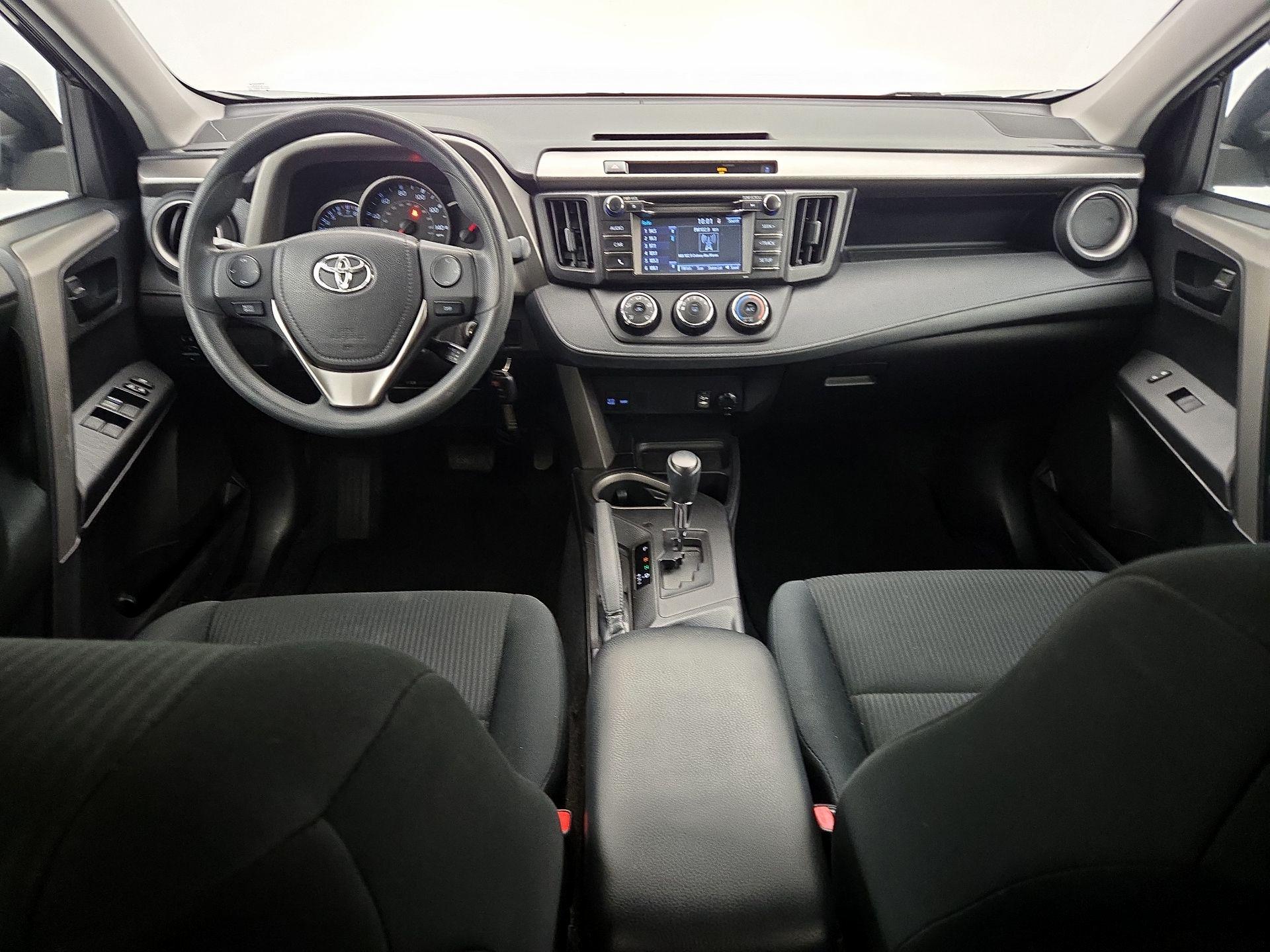 Thumbnail: 2016 Toyota RAV4 - 9