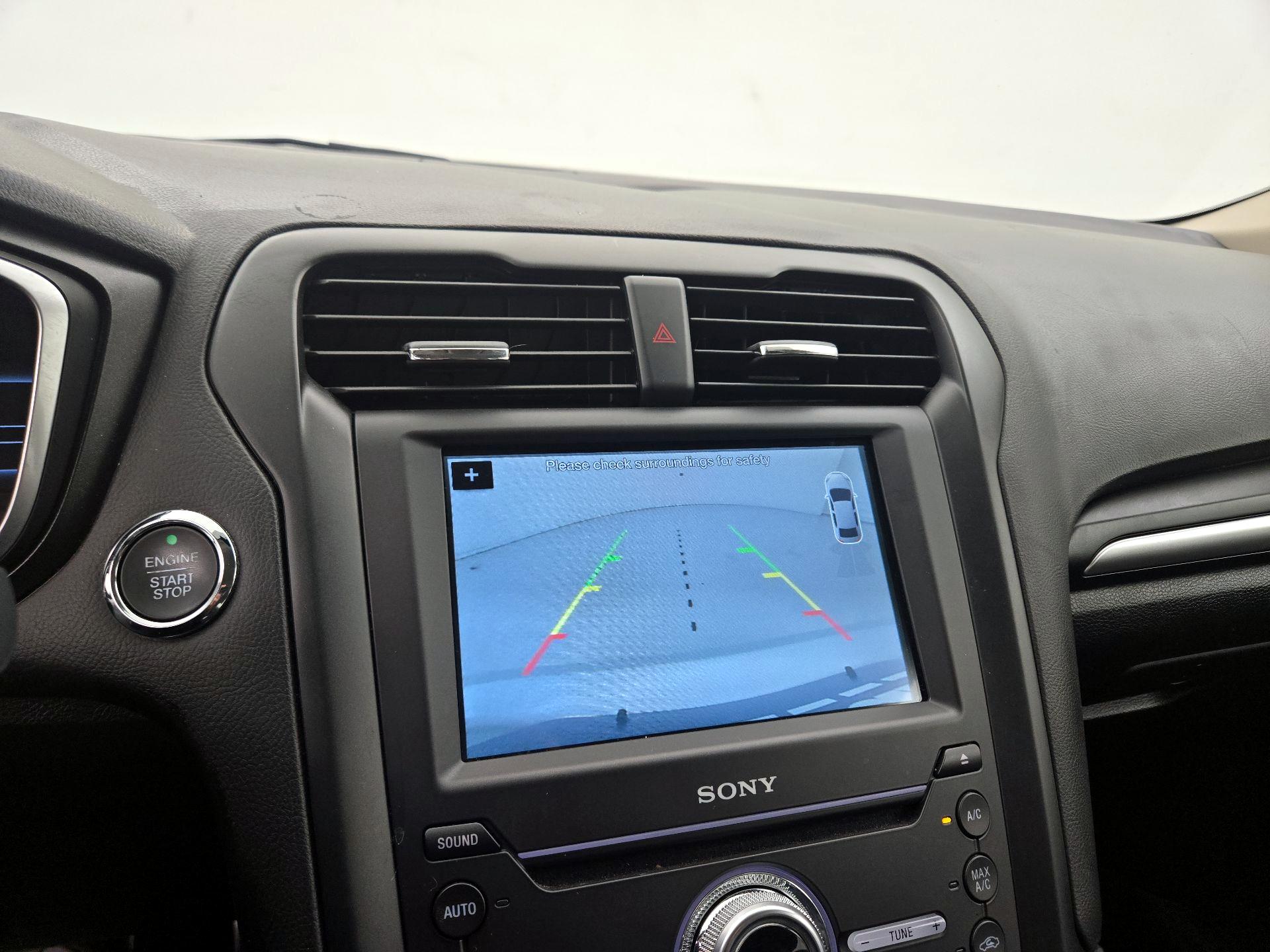 Thumbnail: 2017 Ford Fusion - 15