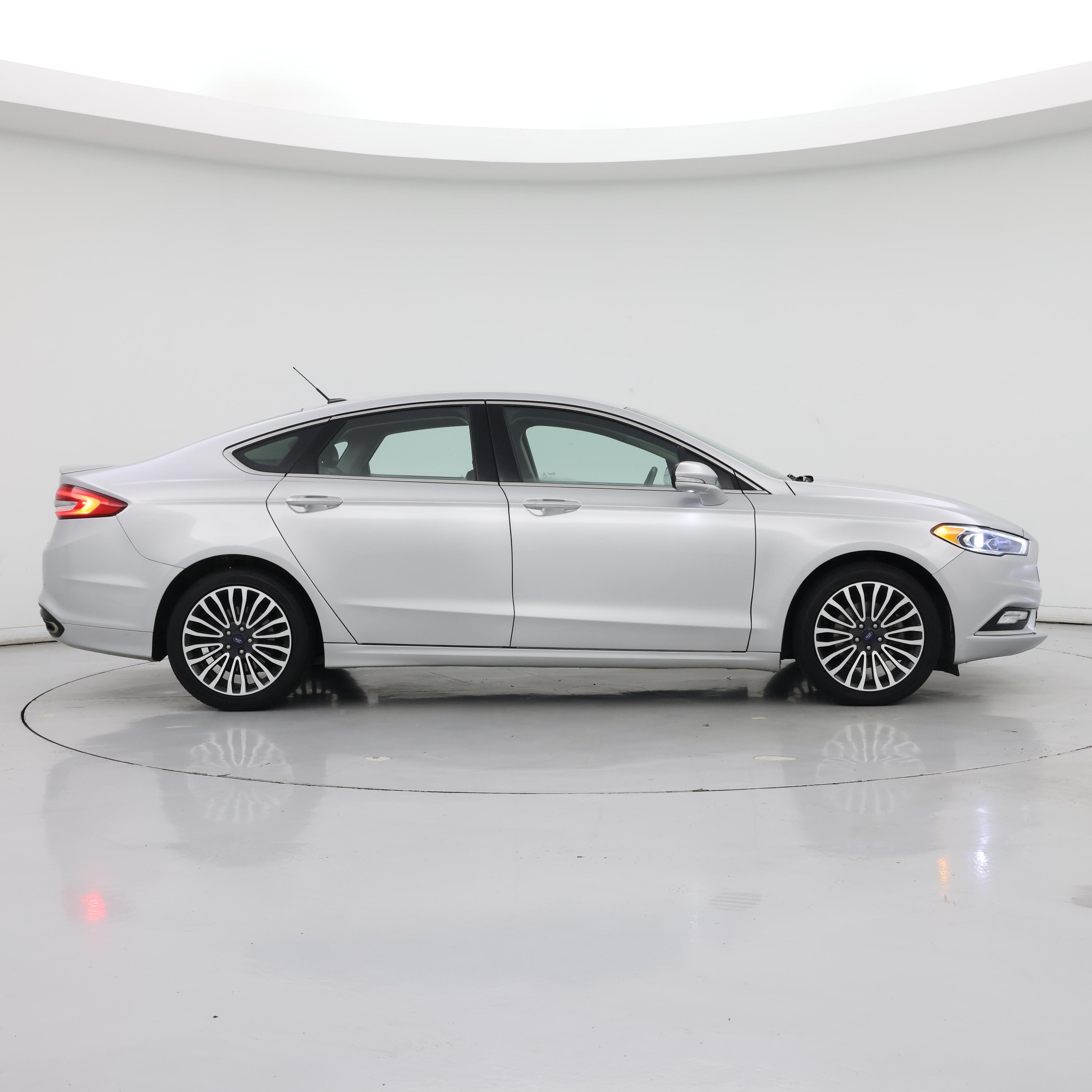 Thumbnail: 2017 Ford Fusion - 7