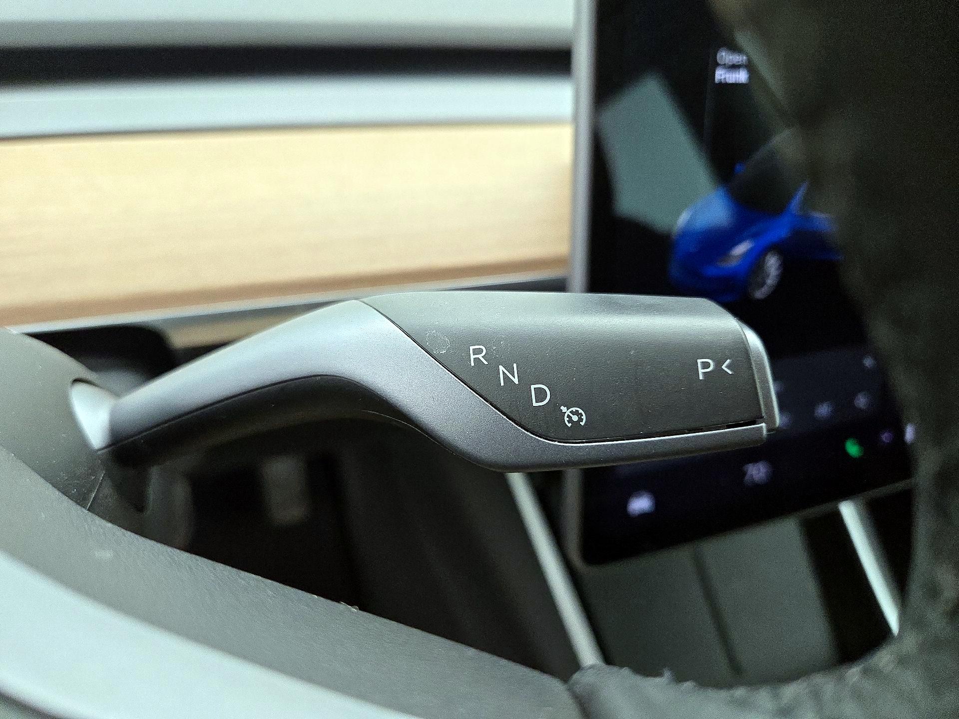 Thumbnail: 2020 Tesla Model 3 - 17