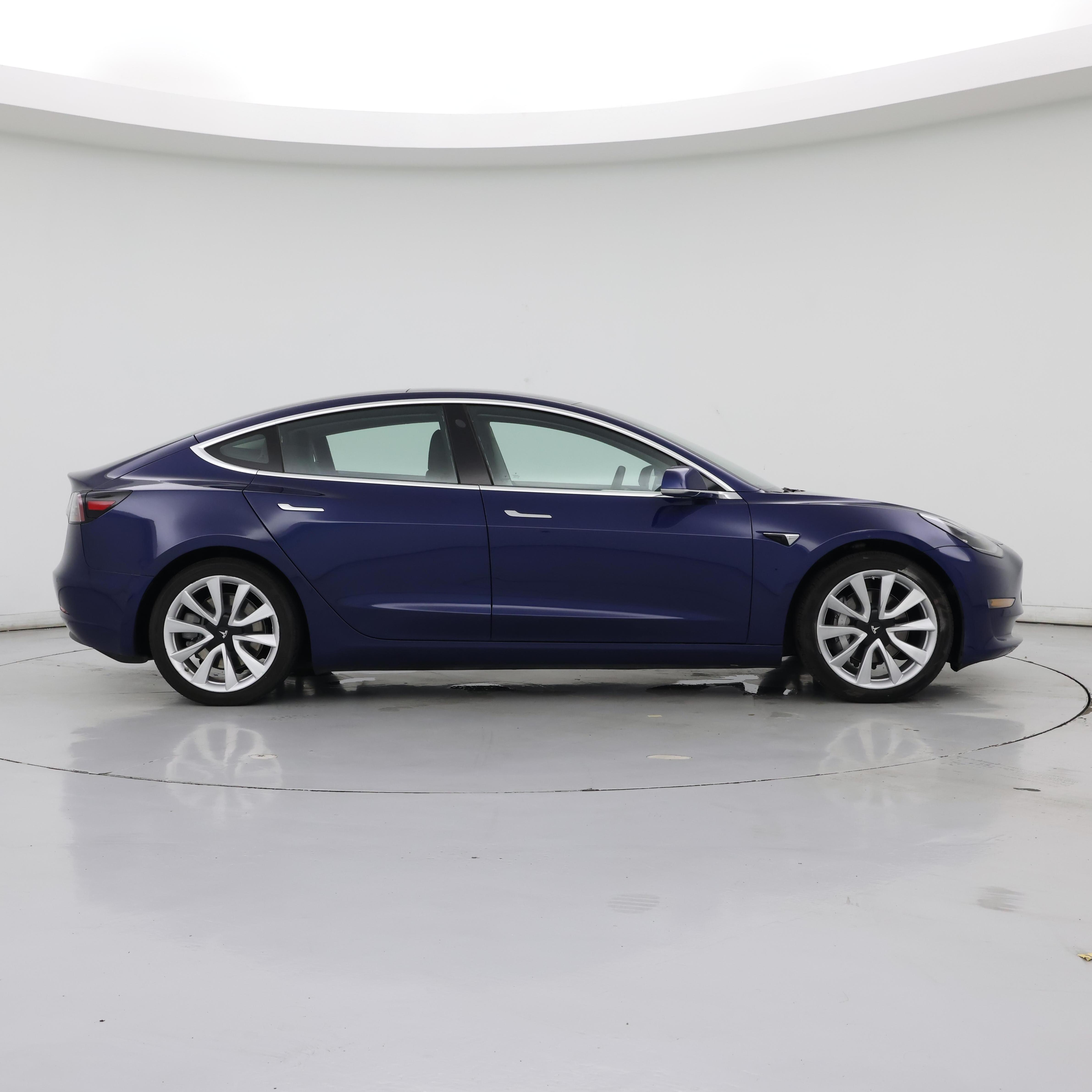 Thumbnail: 2020 Tesla Model 3 - 7