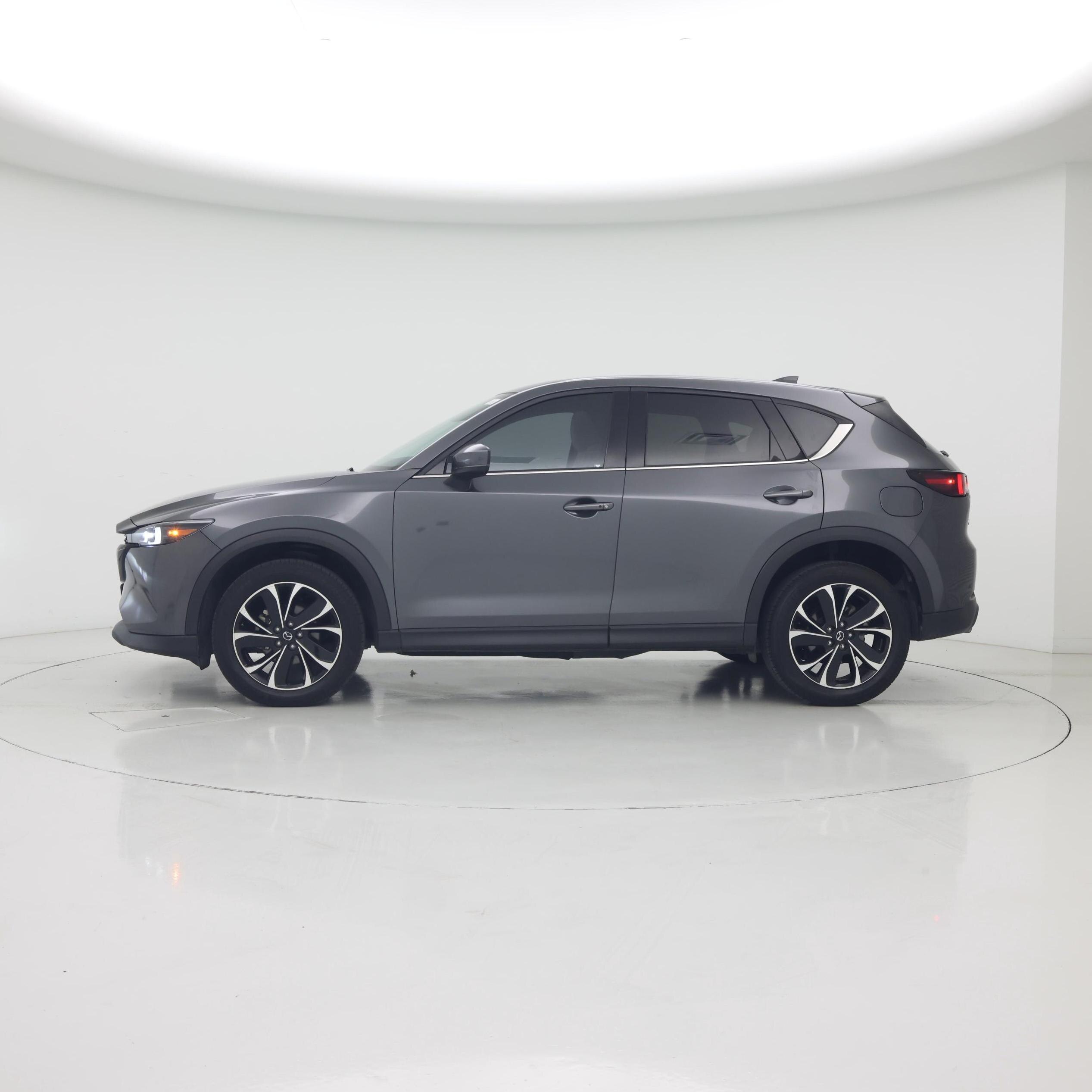Thumbnail: 2023 Mazda CX-5 - 3