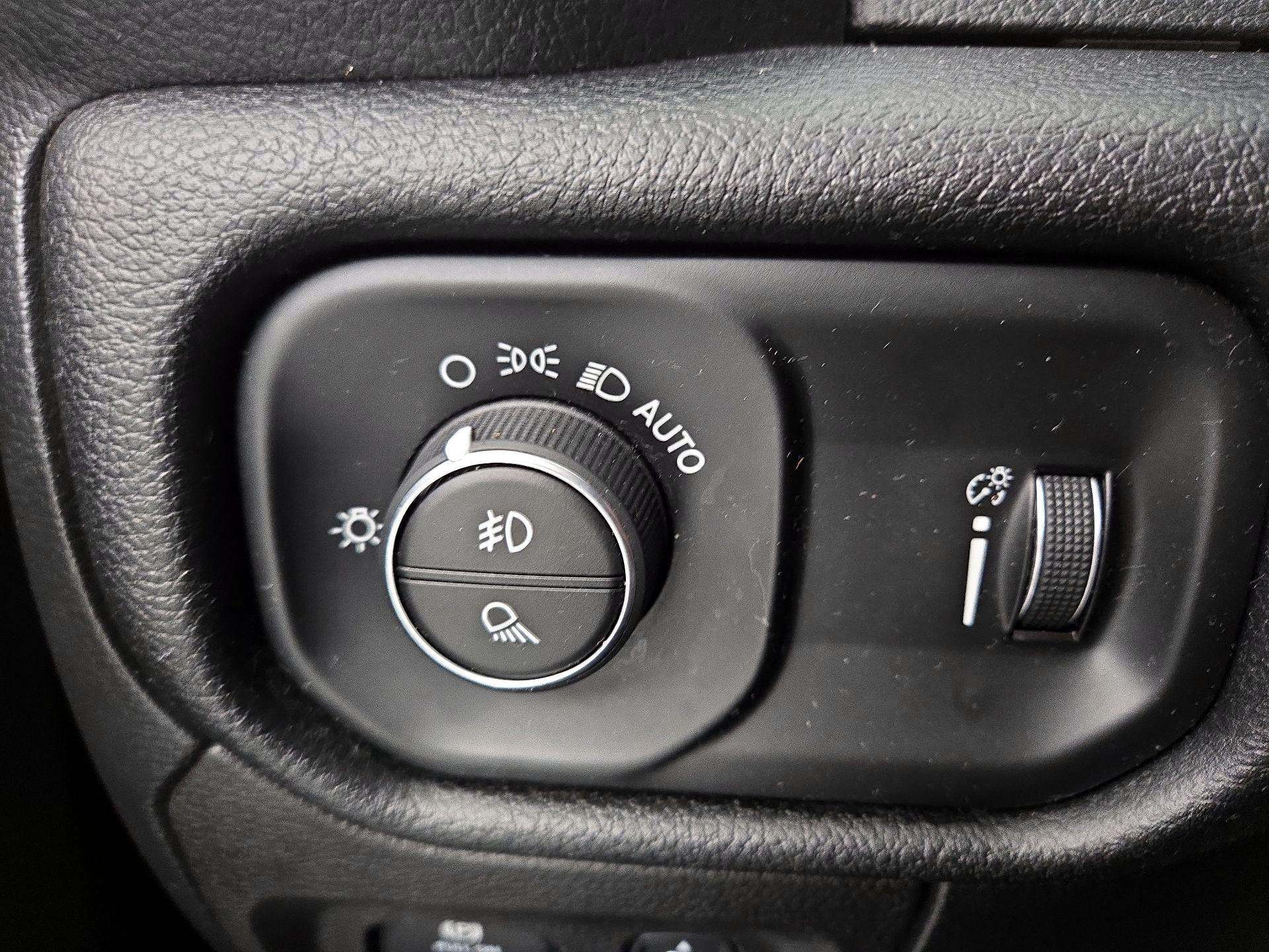 Thumbnail: 2022 RAM 1500 - 13