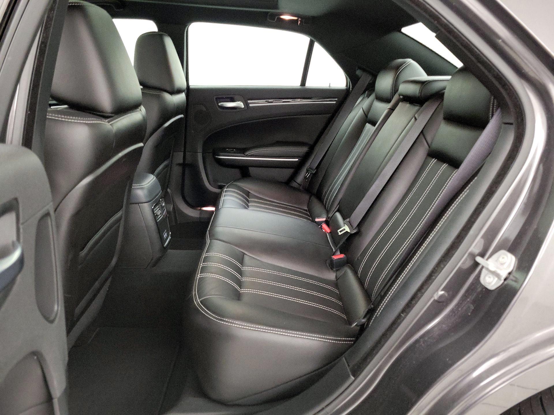 Thumbnail: 2023 Chrysler 300 - 20