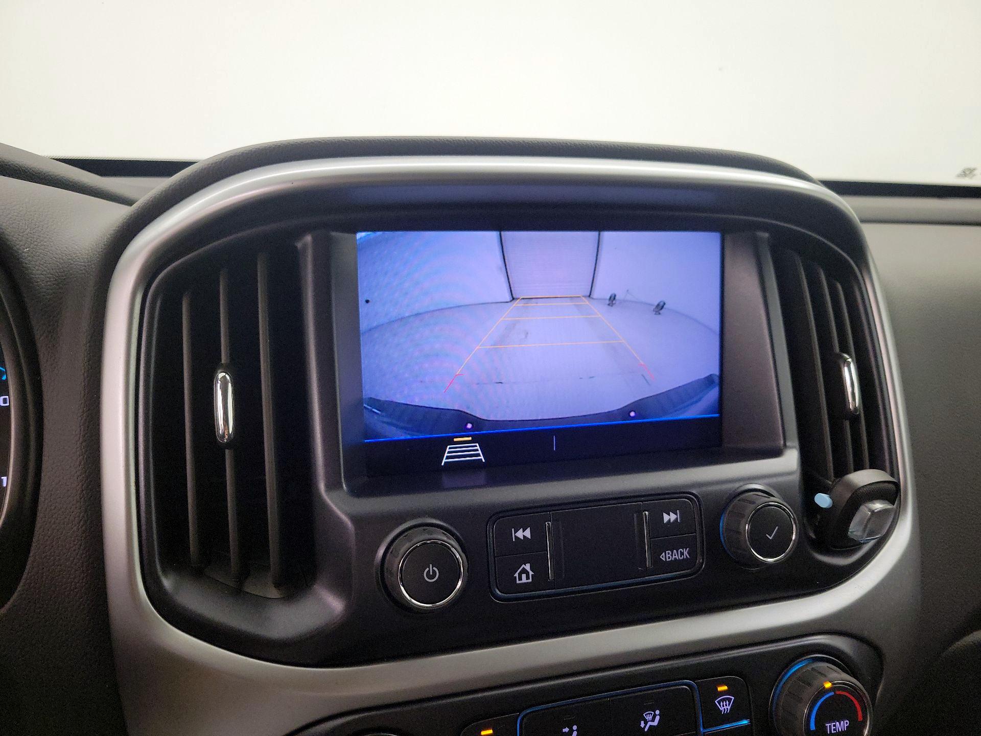 Thumbnail: 2022 Chevrolet Colorado - 14