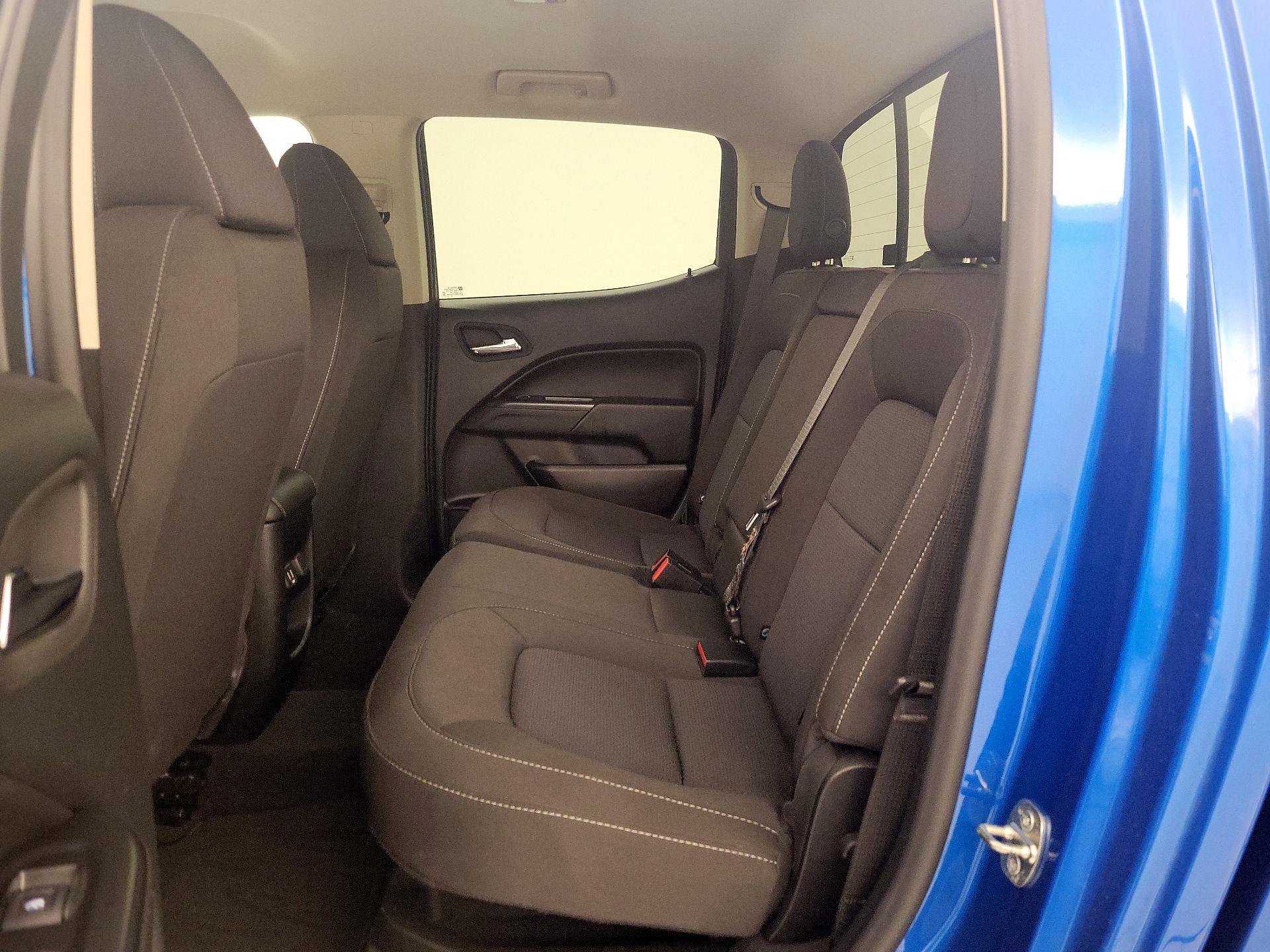 Thumbnail: 2022 Chevrolet Colorado - 18