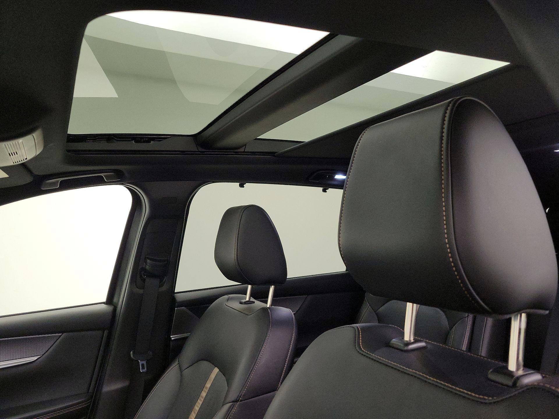 Thumbnail: 2025 Mazda CX-90 - 18