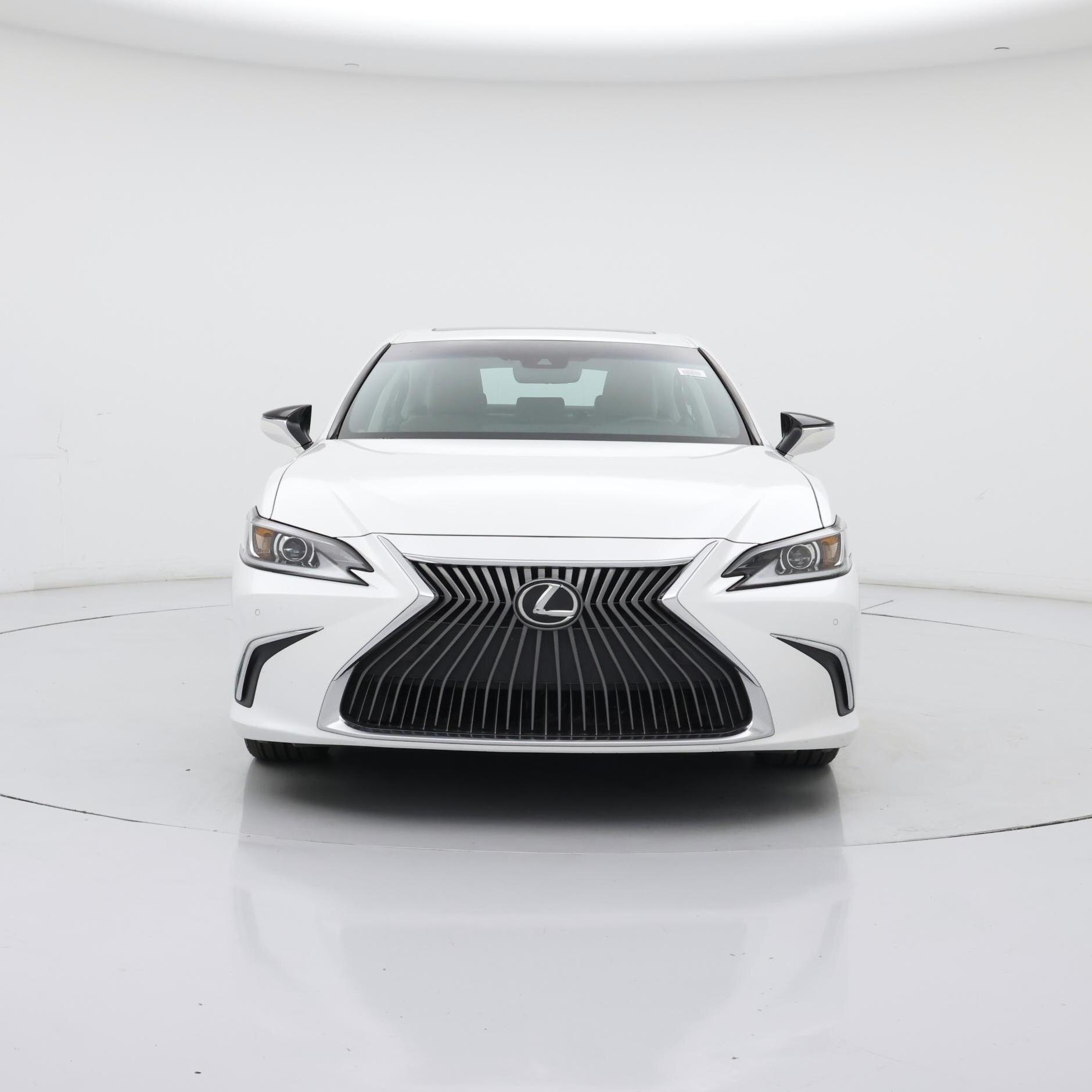 Thumbnail: 2021 Lexus ES - 5