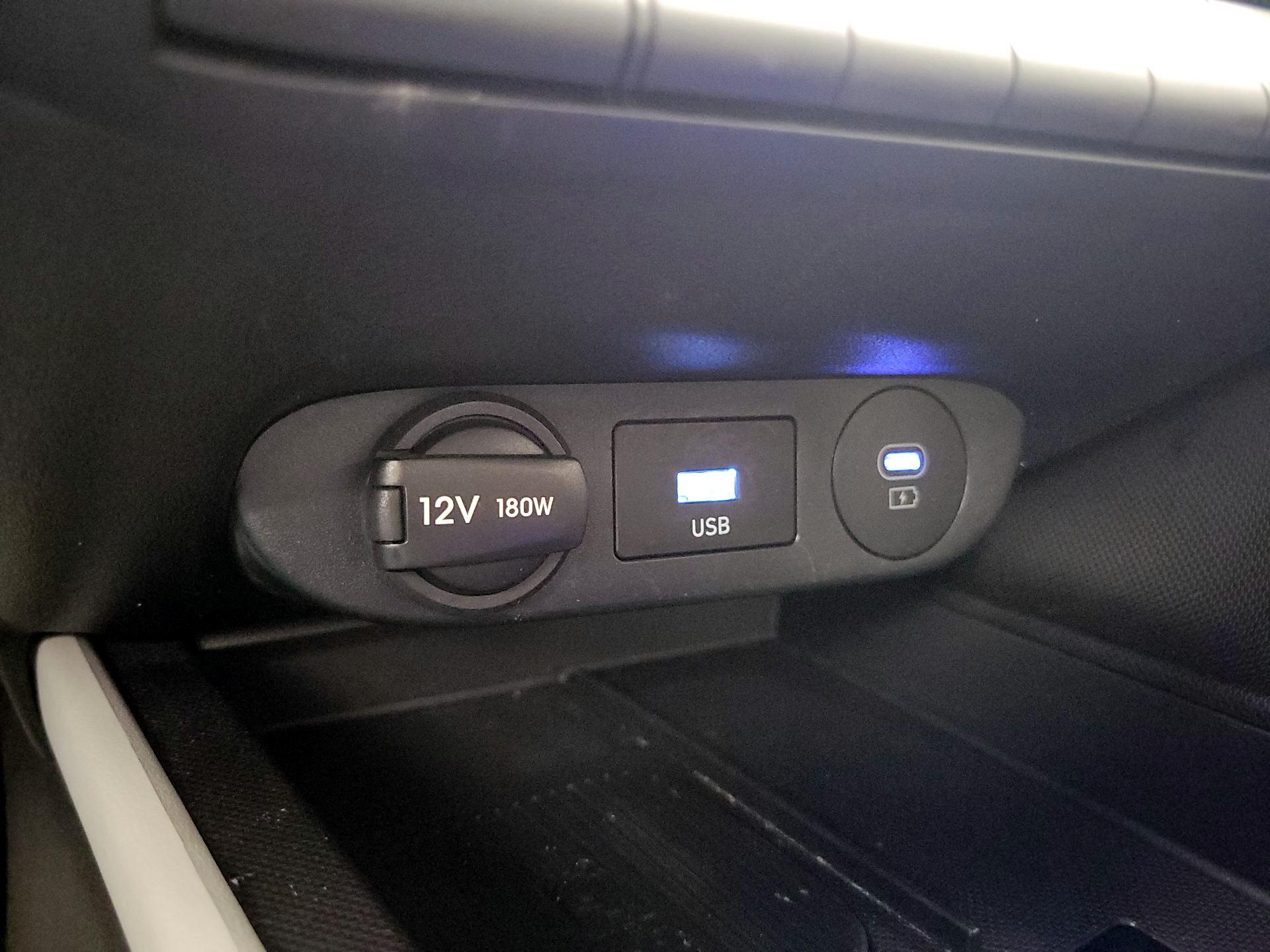 Thumbnail: 2025 Hyundai Elantra - 19