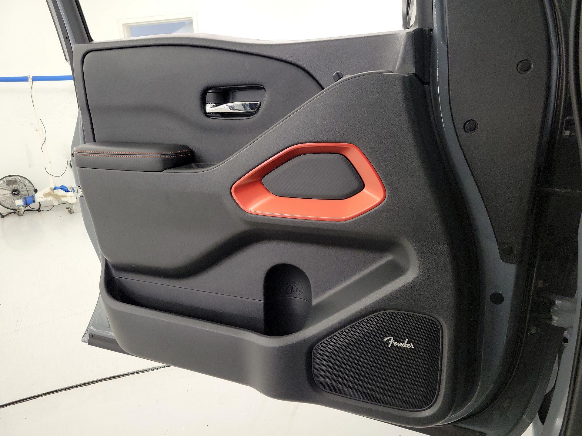 Thumbnail: 2025 Nissan Frontier - 12