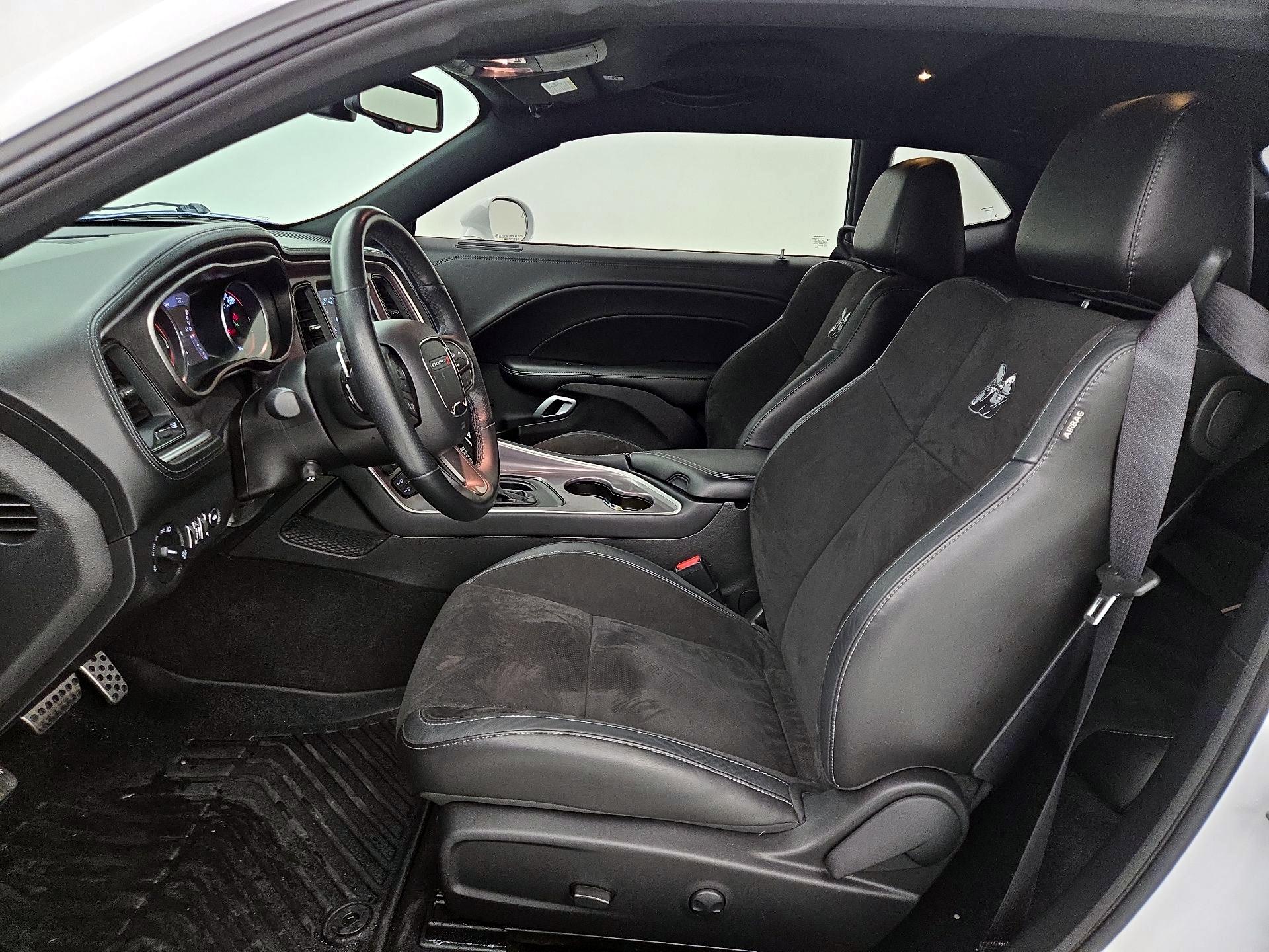 Thumbnail: 2022 Dodge Challenger - 11