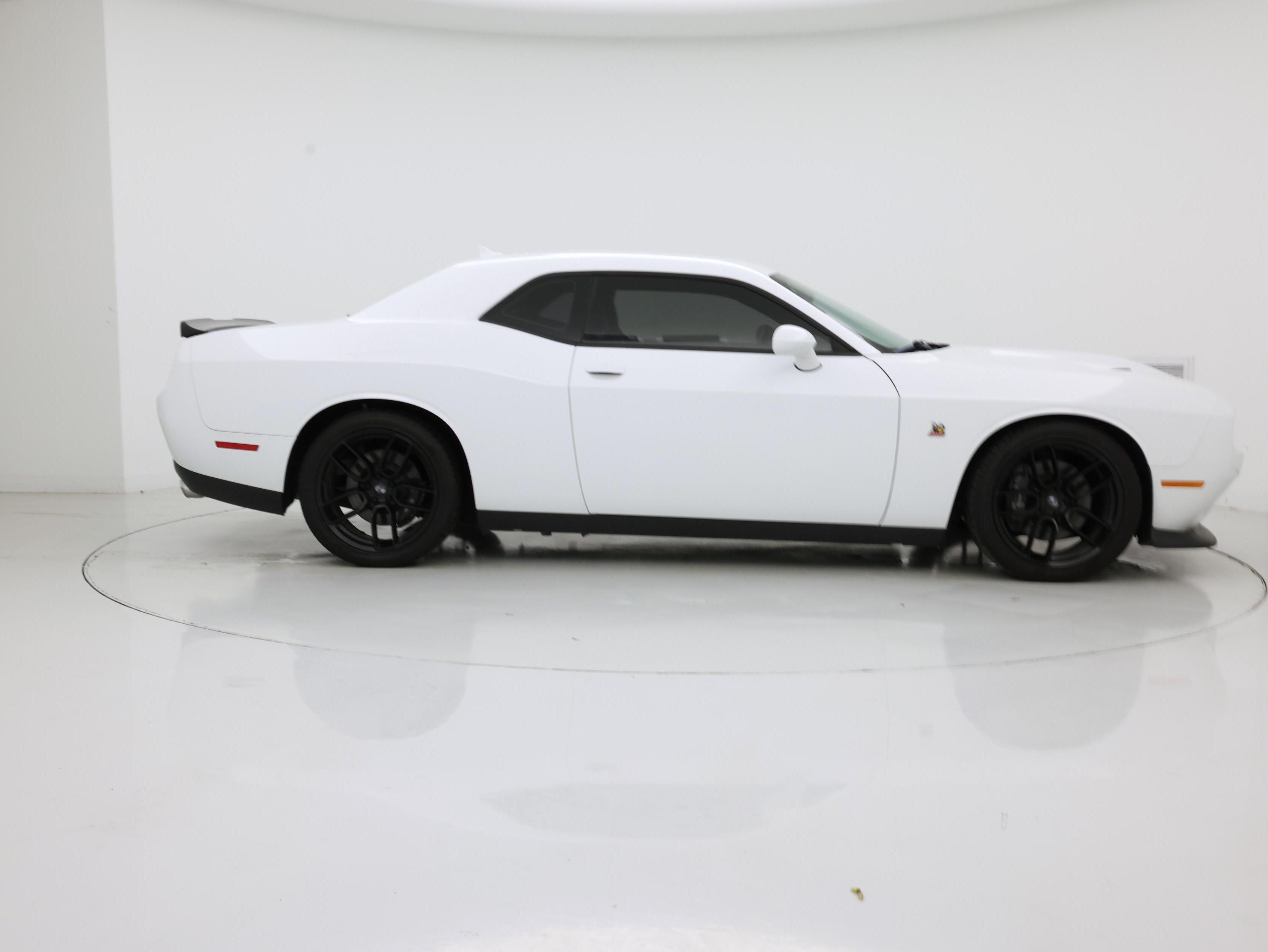 Thumbnail: 2022 Dodge Challenger - 7