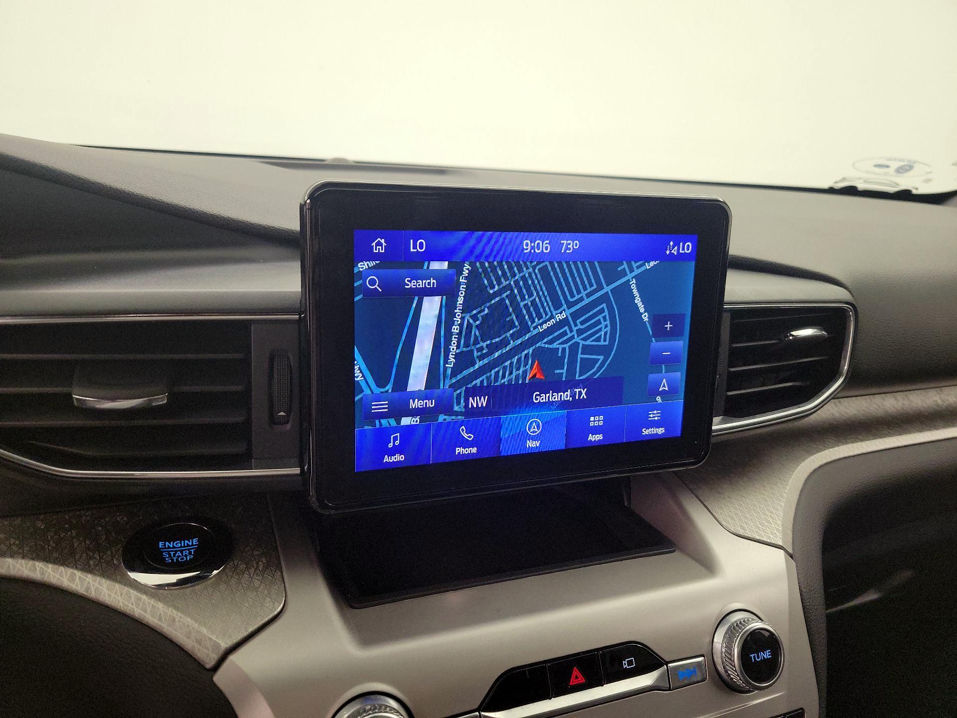 Thumbnail: 2022 Ford Explorer - 14