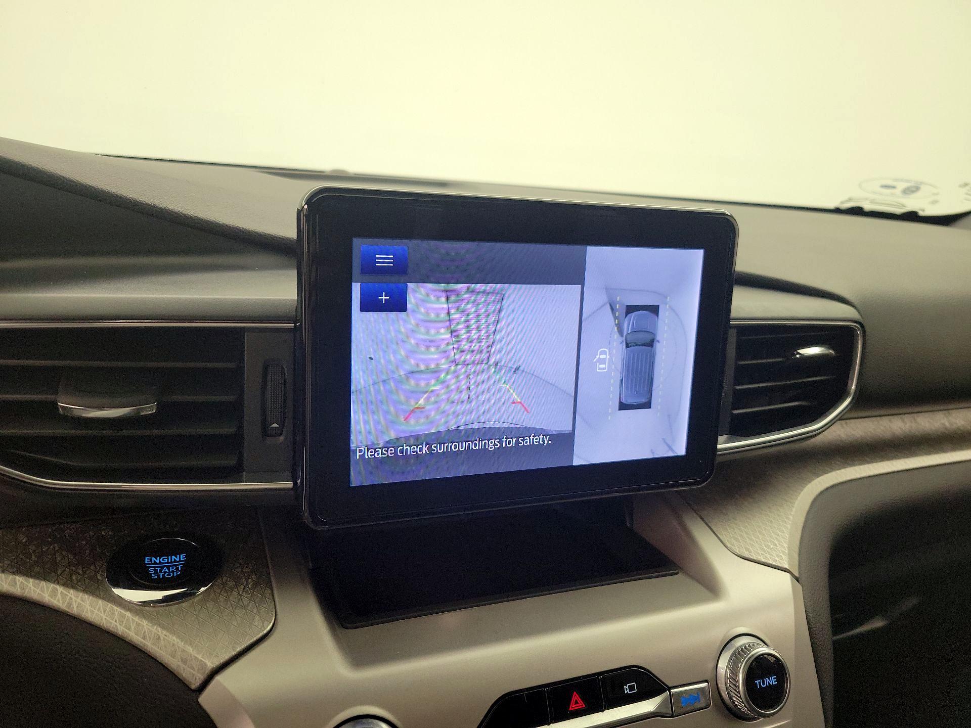 Thumbnail: 2022 Ford Explorer - 15