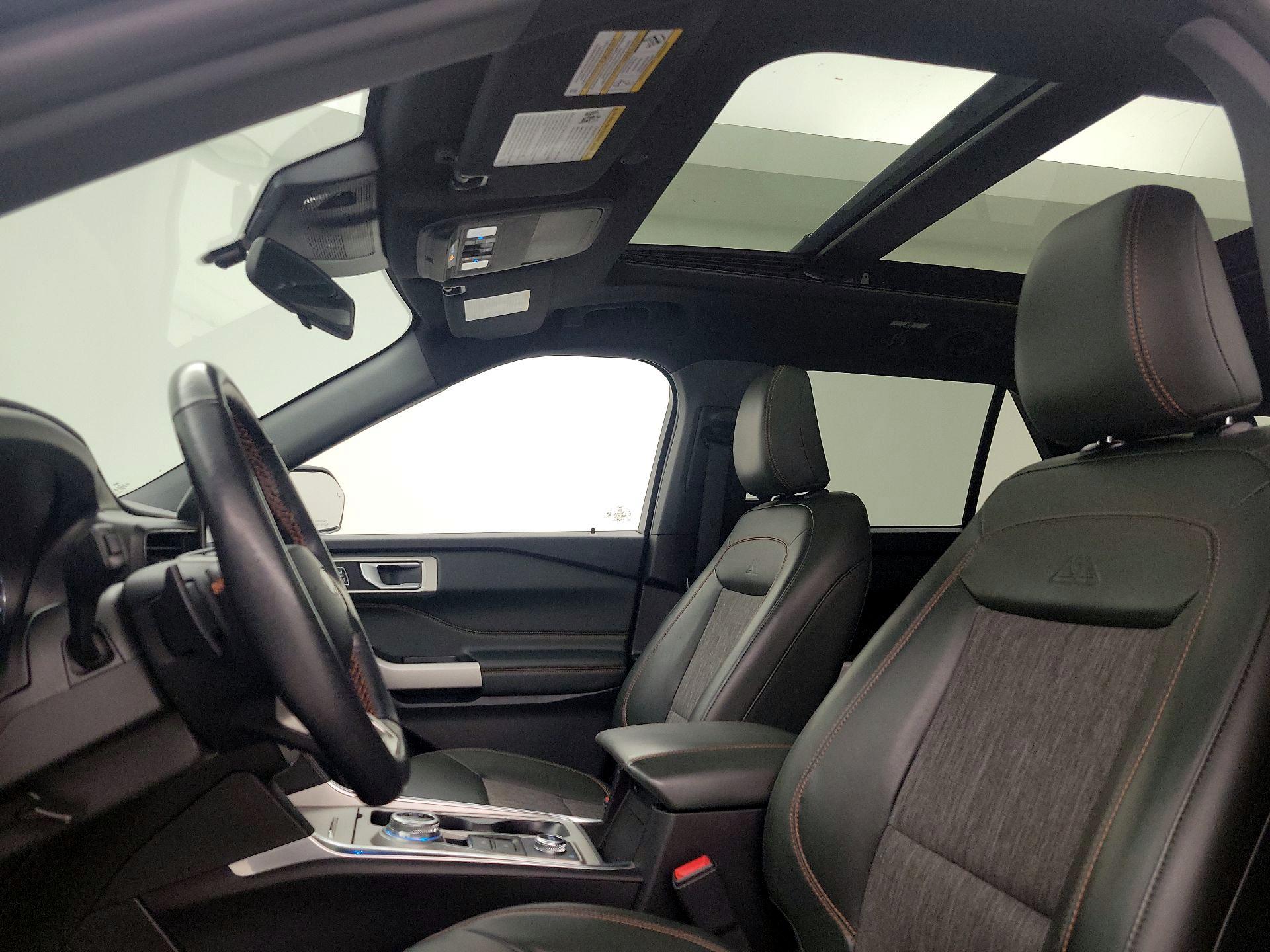 Thumbnail: 2022 Ford Explorer - 19