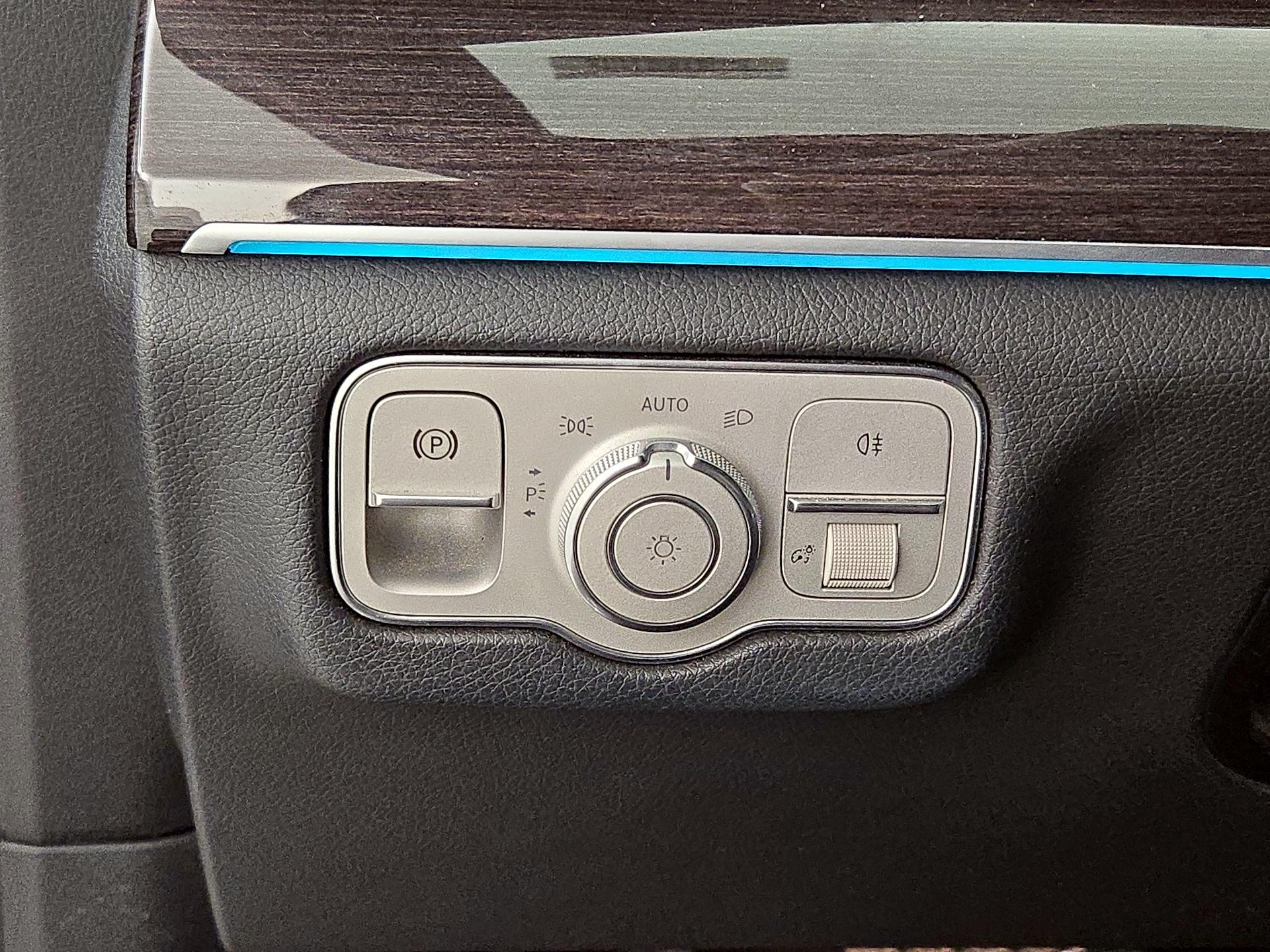 Thumbnail: 2020 Mercedes-Benz GLE - 13