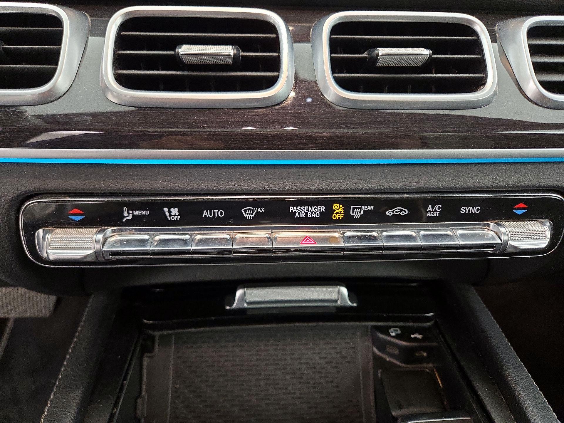 Thumbnail: 2020 Mercedes-Benz GLE - 17