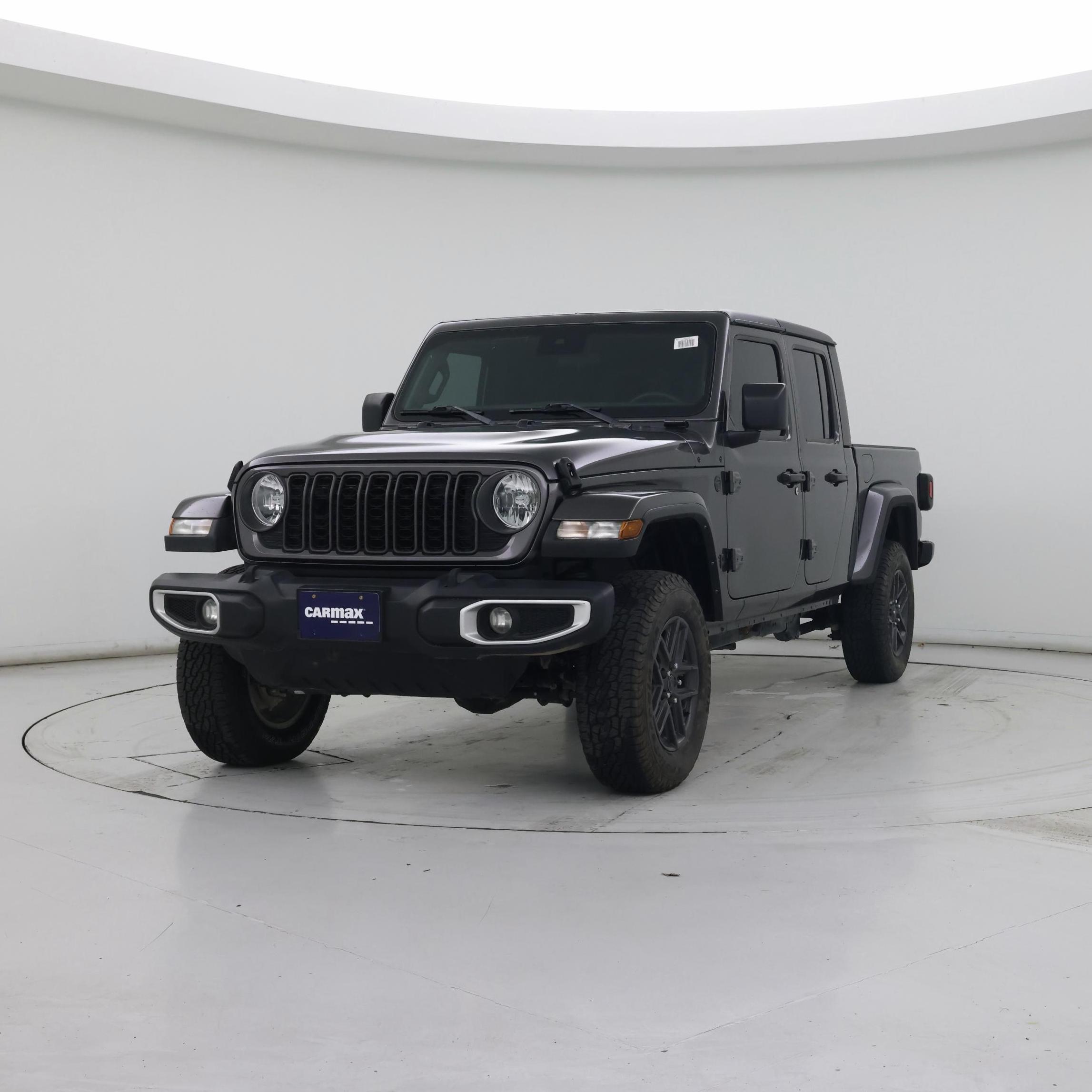 Thumbnail: 2024 Jeep Gladiator - 4