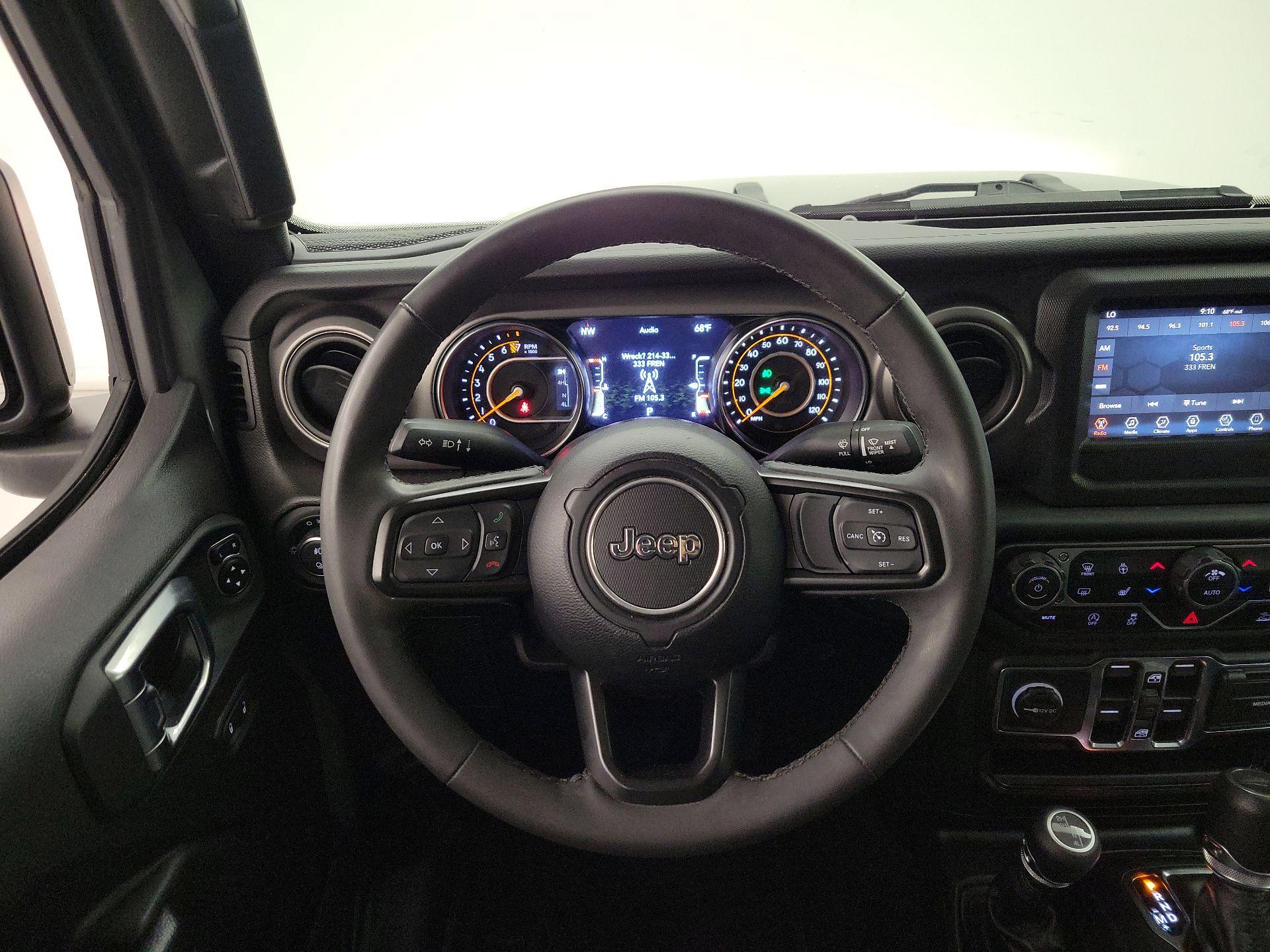 Thumbnail: 2023 Jeep Gladiator - 10