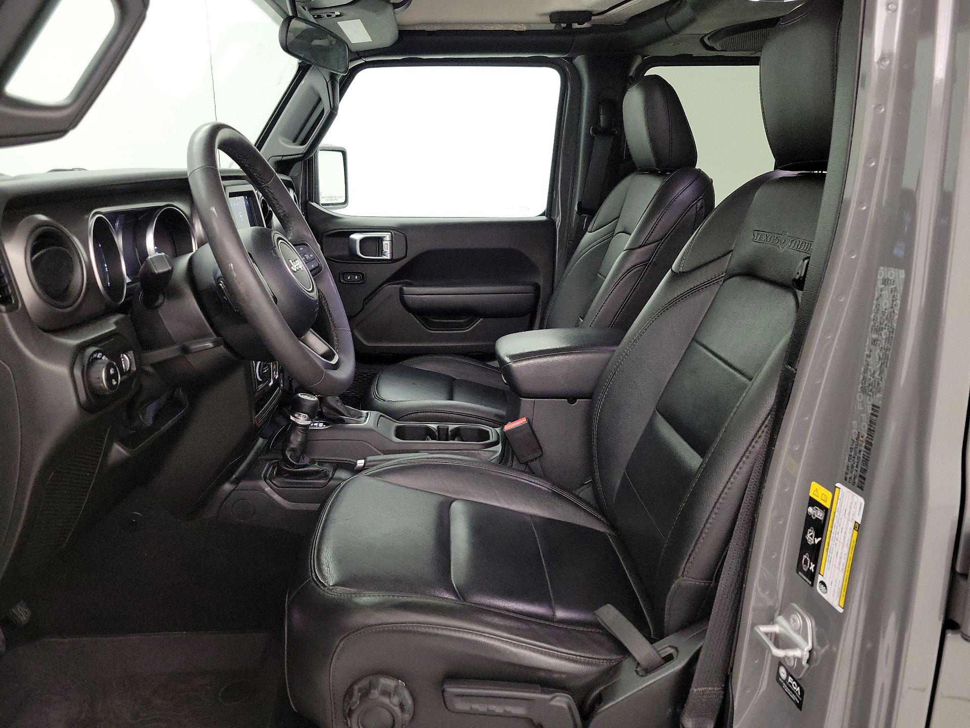 Thumbnail: 2023 Jeep Gladiator - 11