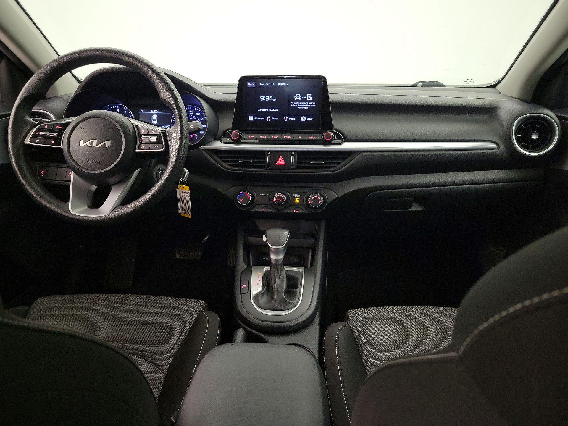 Thumbnail: 2024 Kia Forte - 9