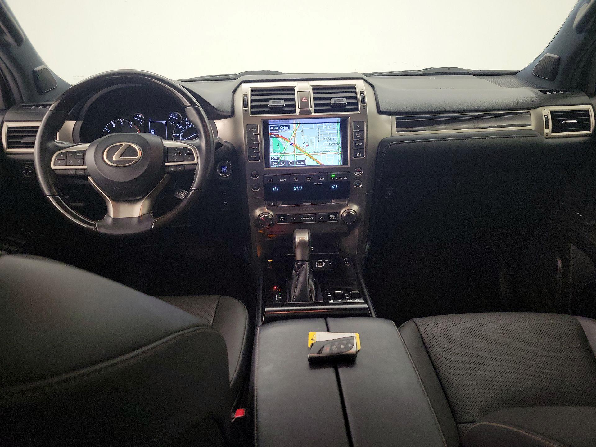 Thumbnail: 2020 Lexus GX - 9