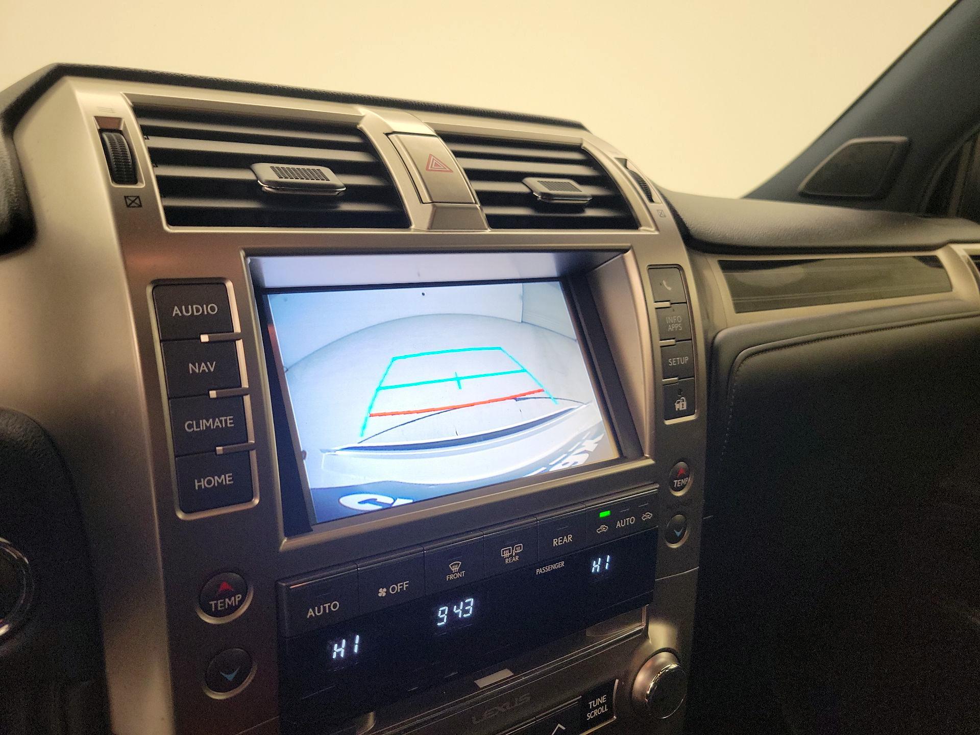 Thumbnail: 2020 Lexus GX - 14