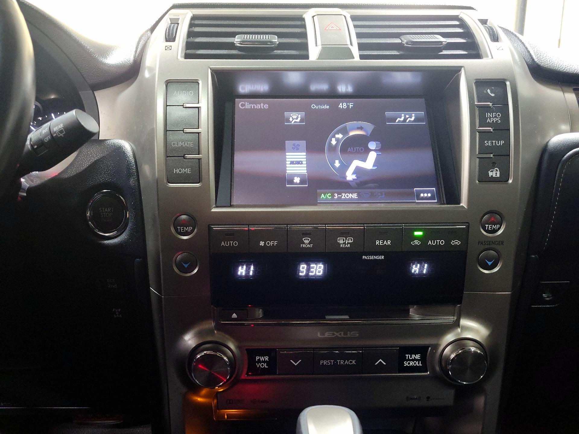 Thumbnail: 2020 Lexus GX - 16