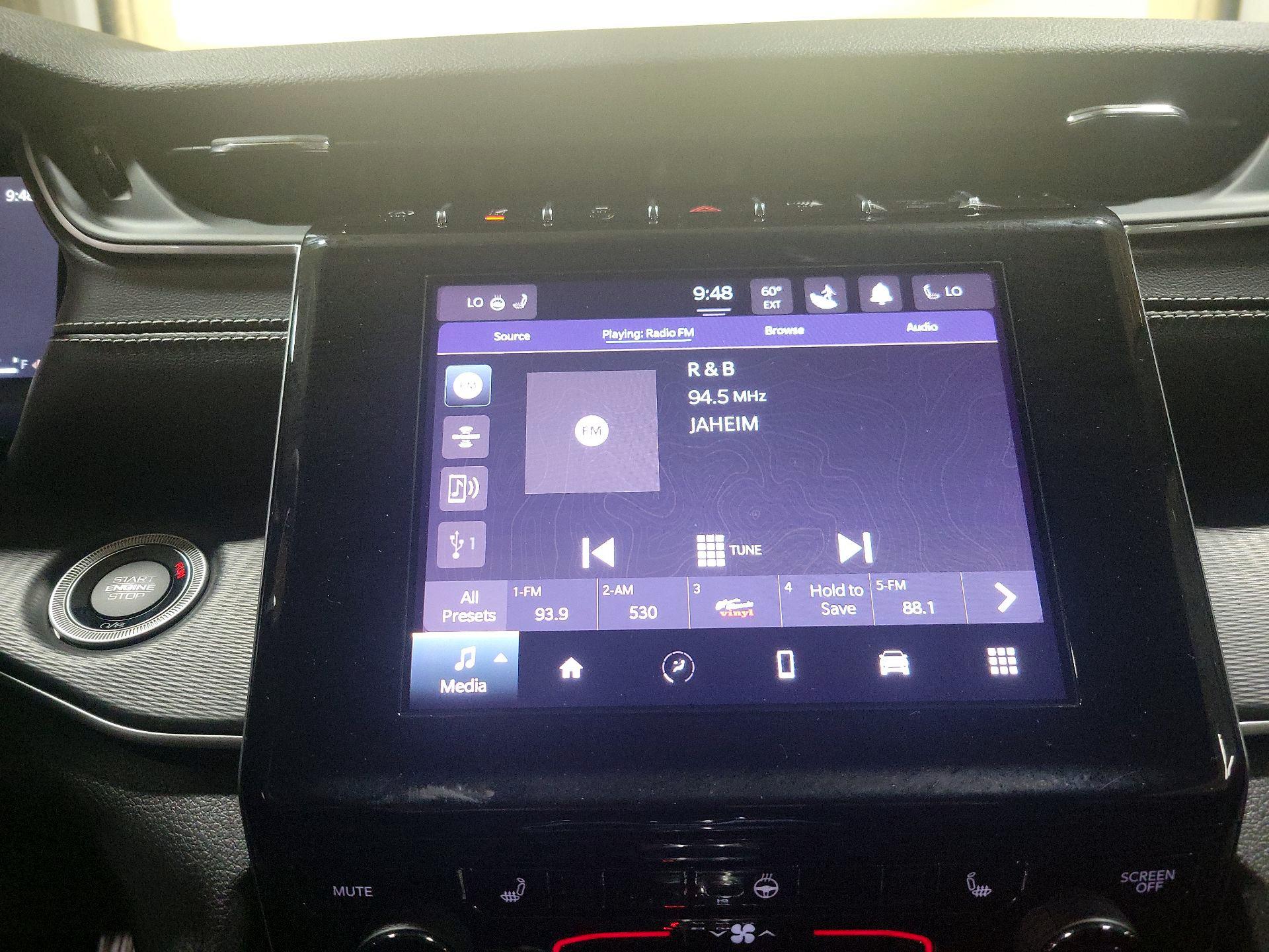 Thumbnail: 2023 Jeep Grand Cherokee - 15