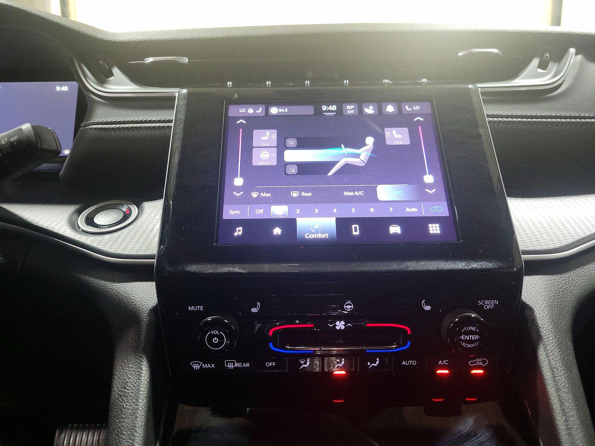 Thumbnail: 2023 Jeep Grand Cherokee - 16