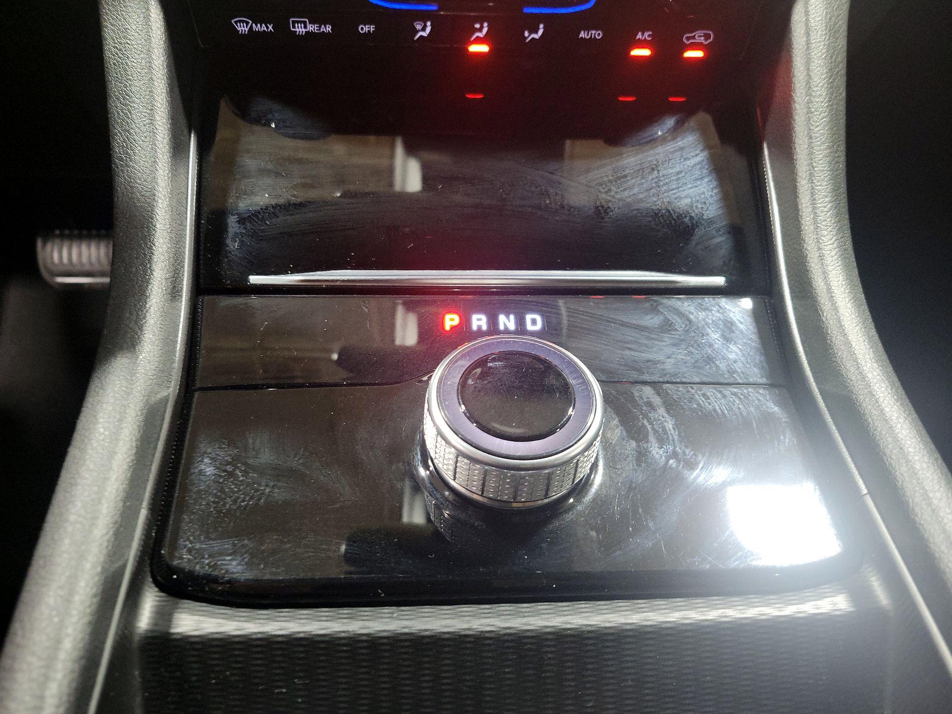 Thumbnail: 2023 Jeep Grand Cherokee - 17