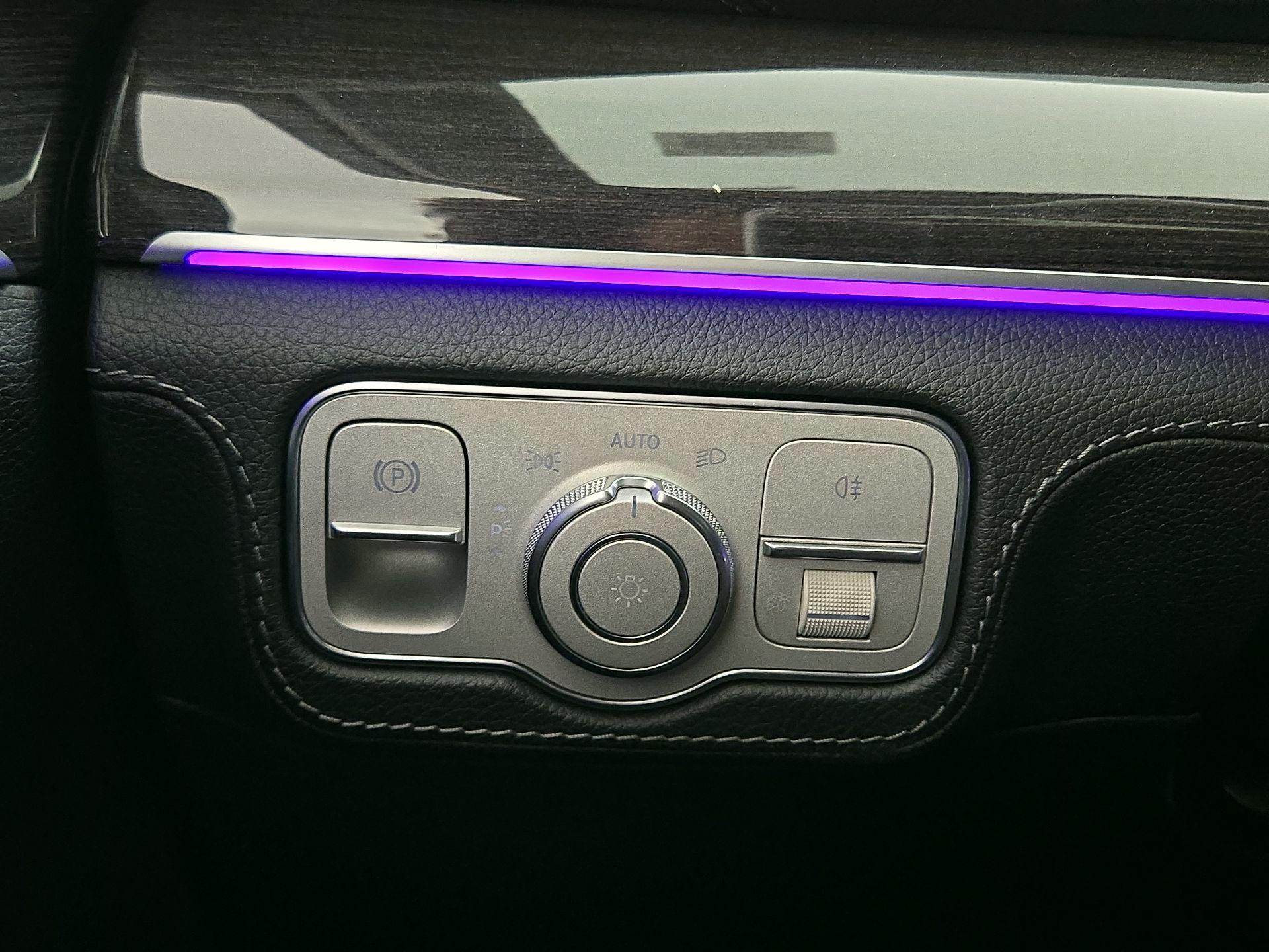 Thumbnail: 2020 Mercedes-Benz GLE - 13