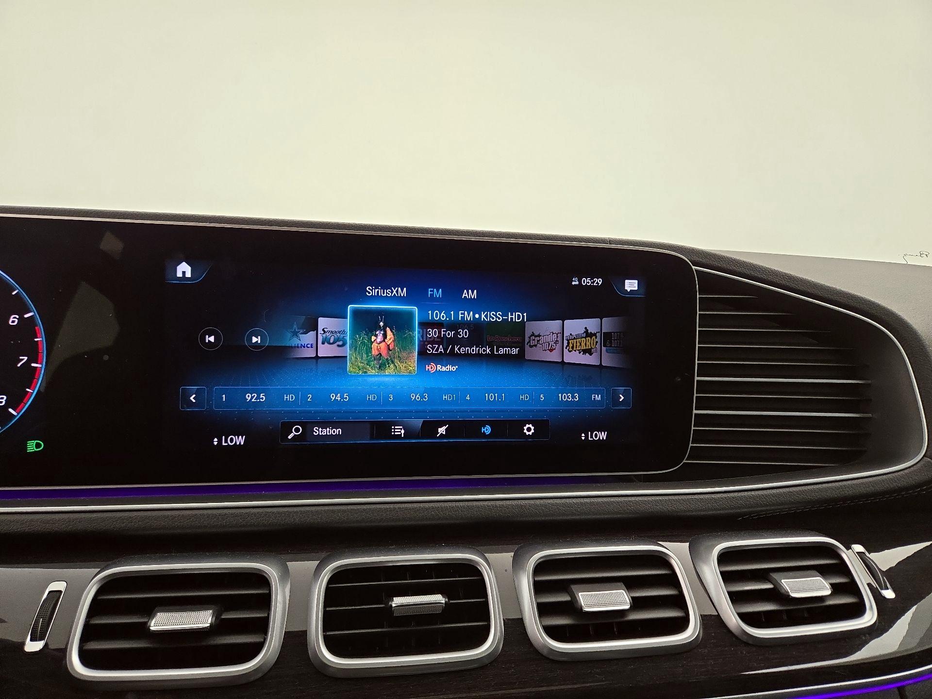 Thumbnail: 2020 Mercedes-Benz GLE - 16