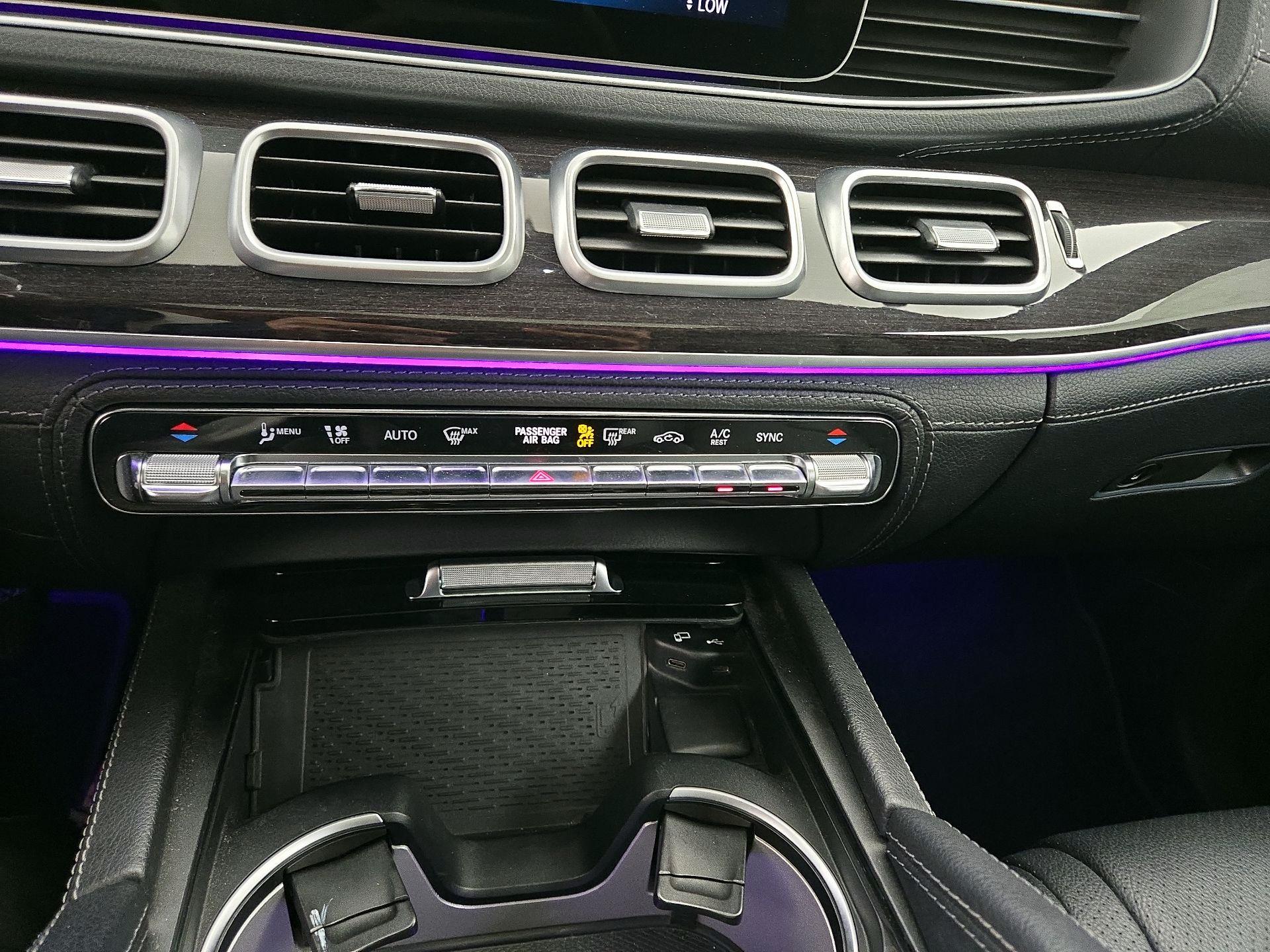 Thumbnail: 2020 Mercedes-Benz GLE - 17