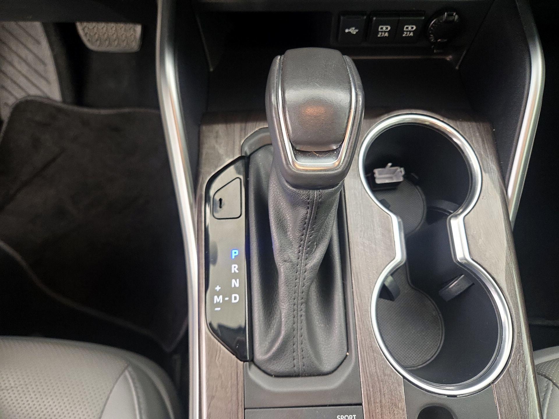 Thumbnail: 2020 Toyota Highlander - 18