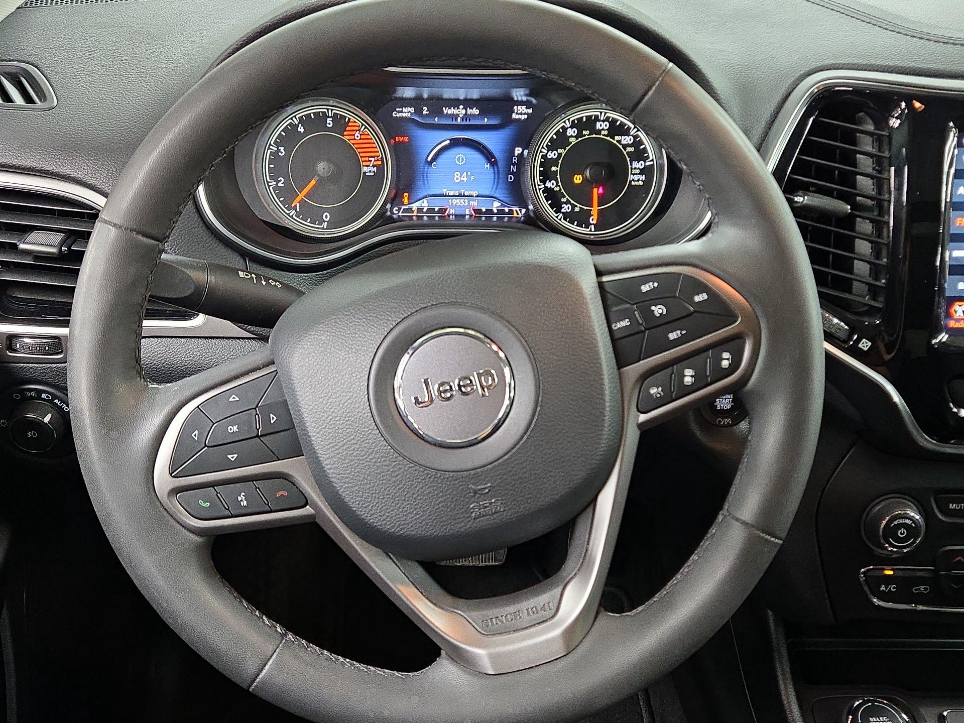 Thumbnail: 2022 Jeep Cherokee - 10