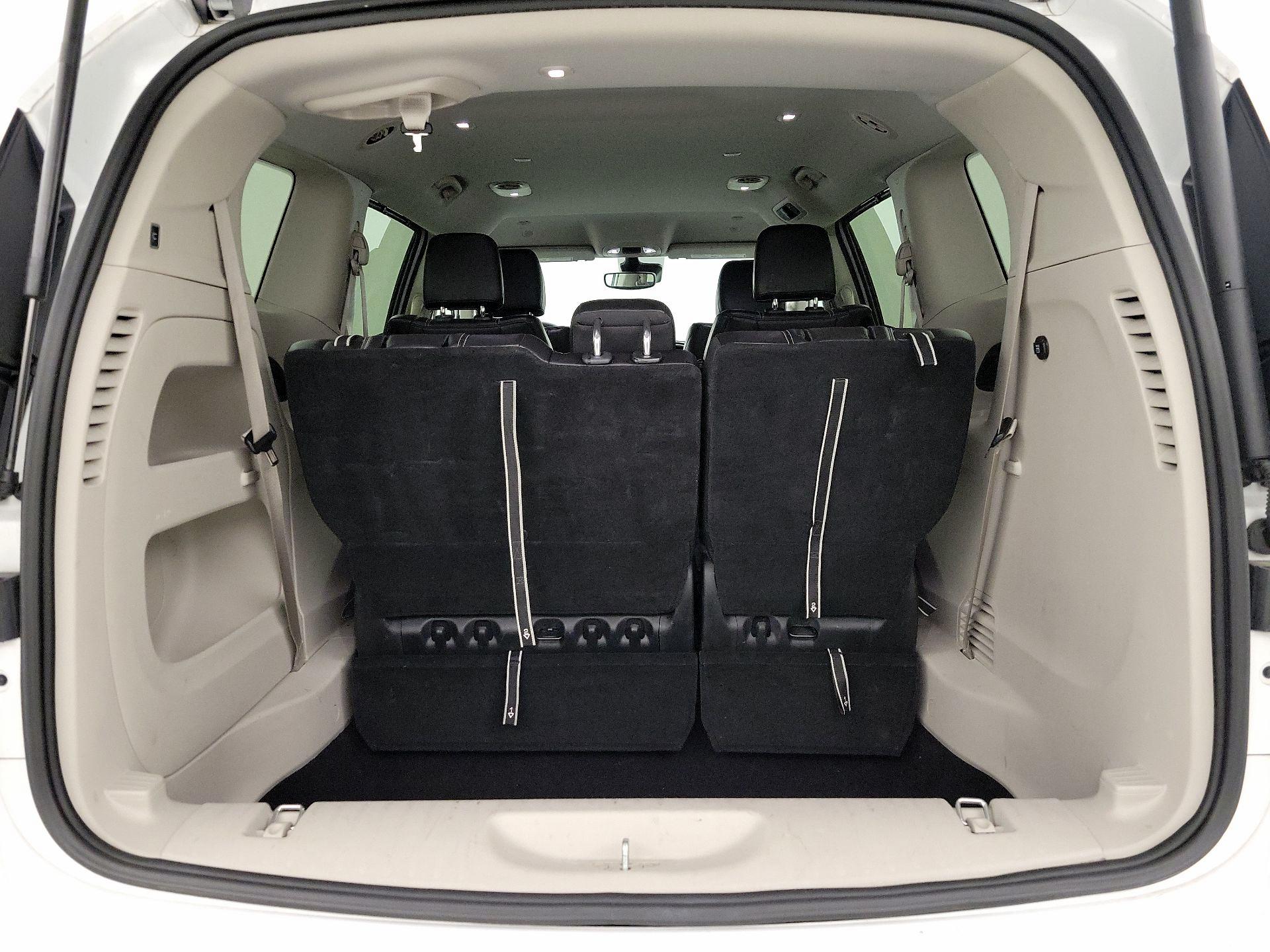 Thumbnail: 2024 Chrysler Pacifica - 19