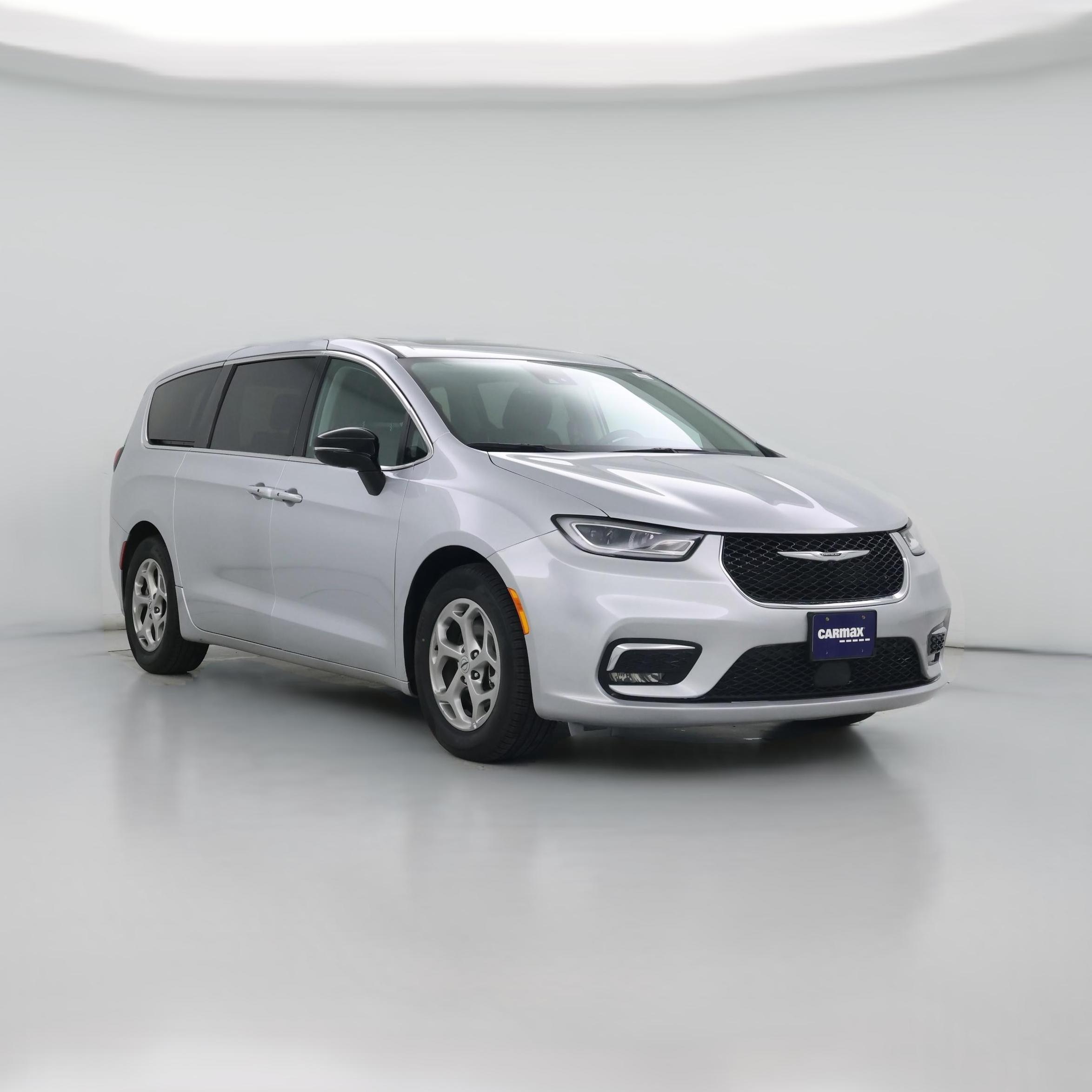Thumbnail: 2024 Chrysler Pacifica - 1