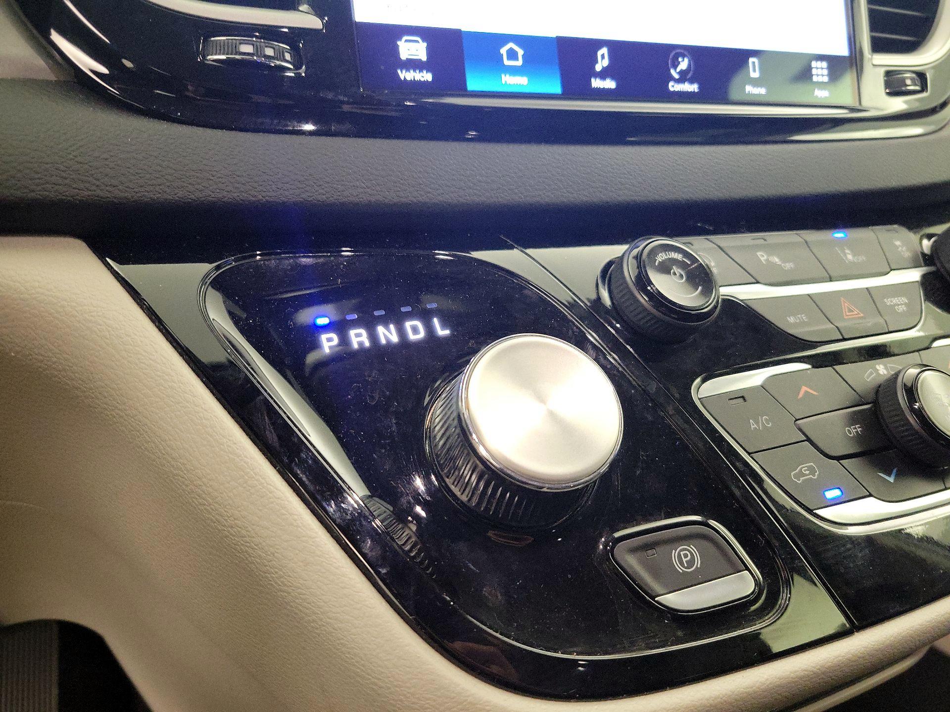 Thumbnail: 2024 Chrysler Pacifica - 17